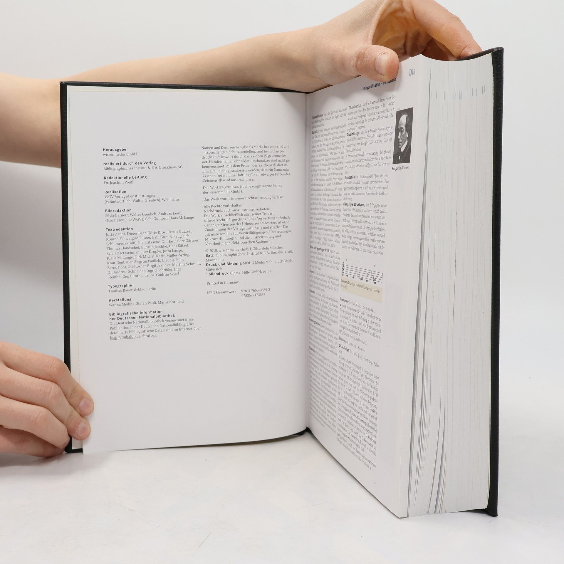 Various authors Brockhaus A - Z Wissen in 12 Bänden. Band 3