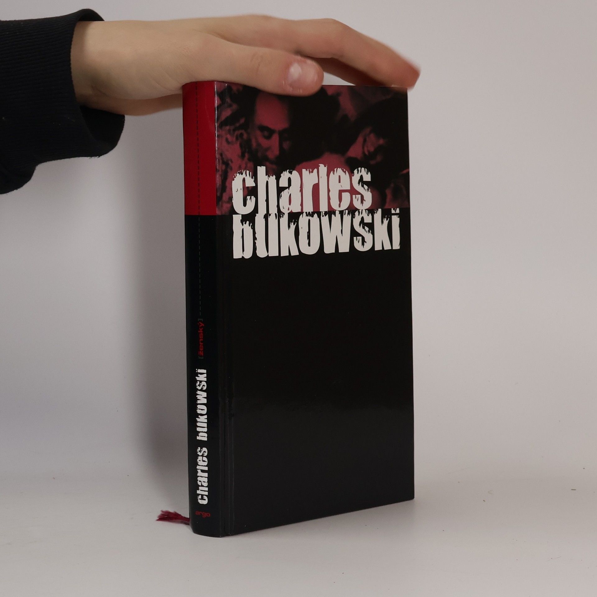 Charles Bukowski Ženský