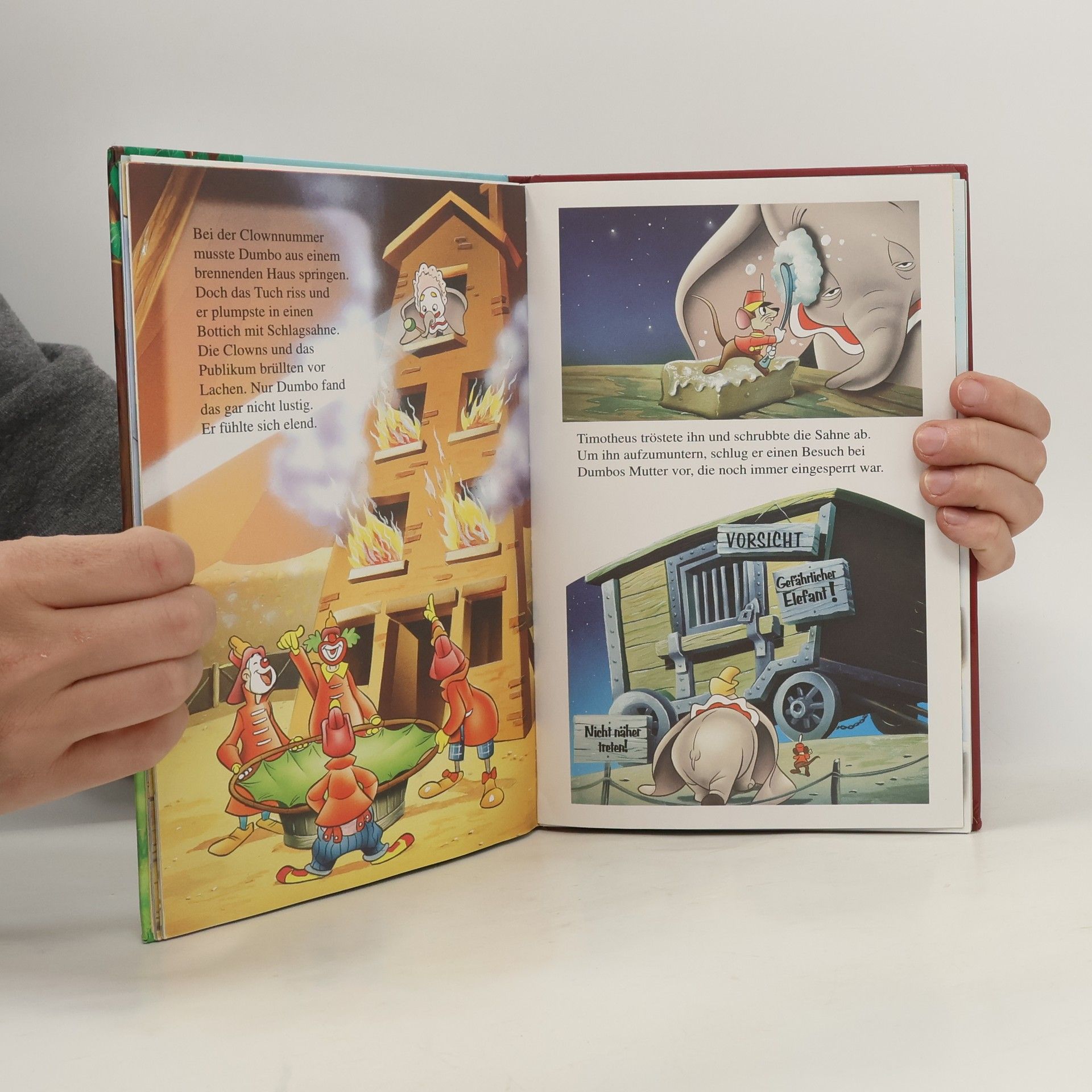 Autores varios Dumbo