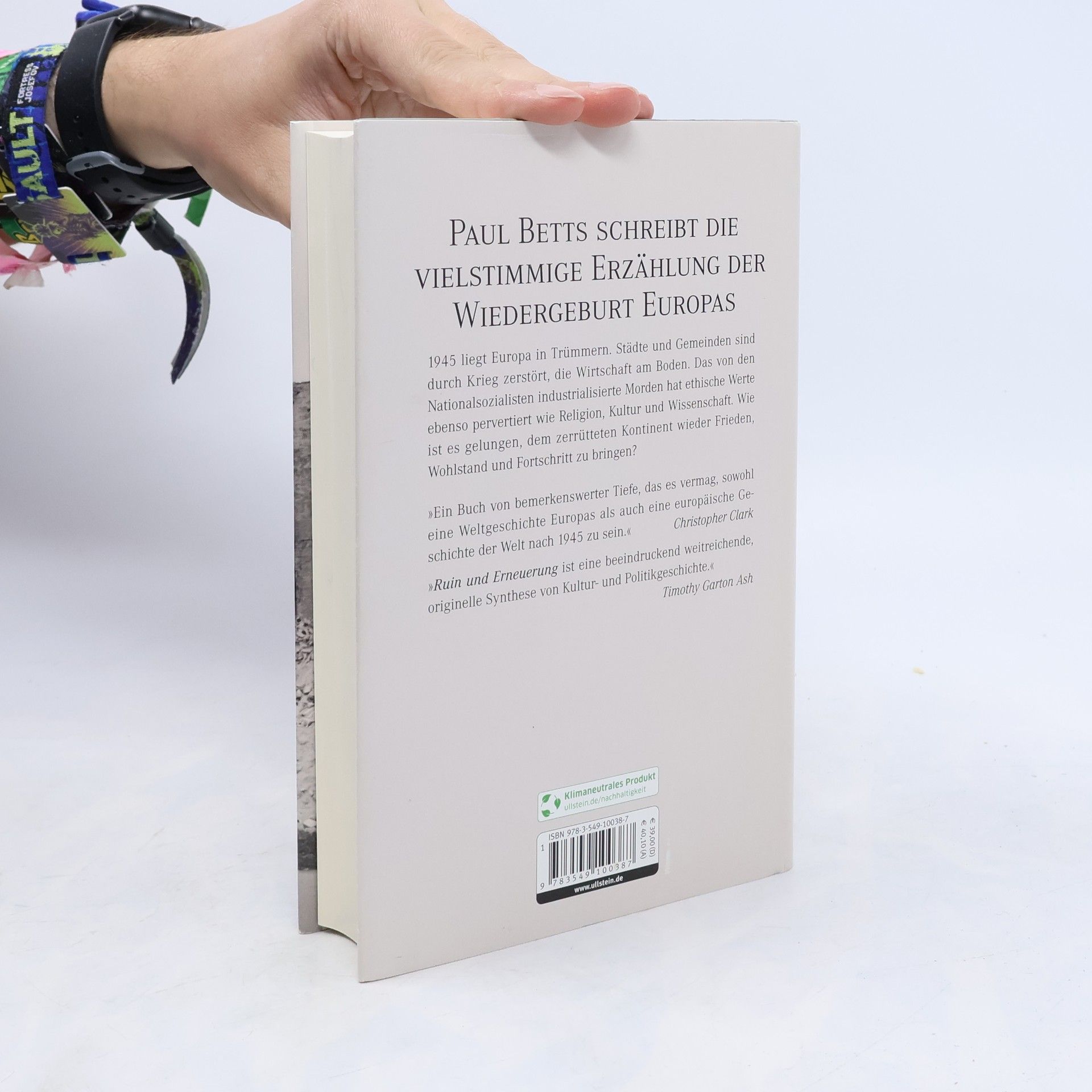 Paul Betts Ruin und Erneuerung