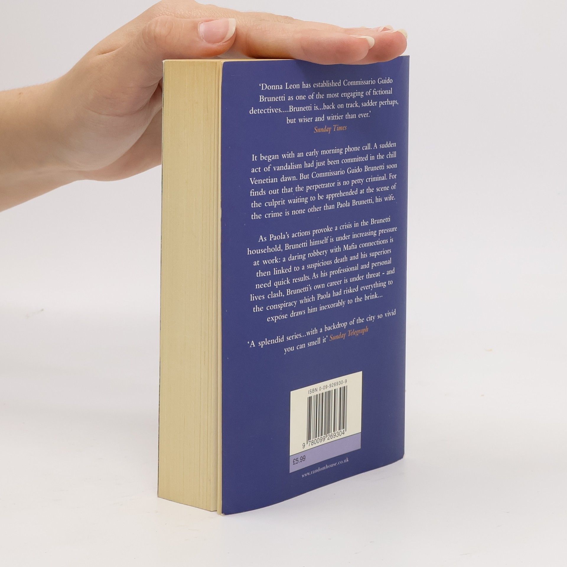Donna Leon Fatal Remedies