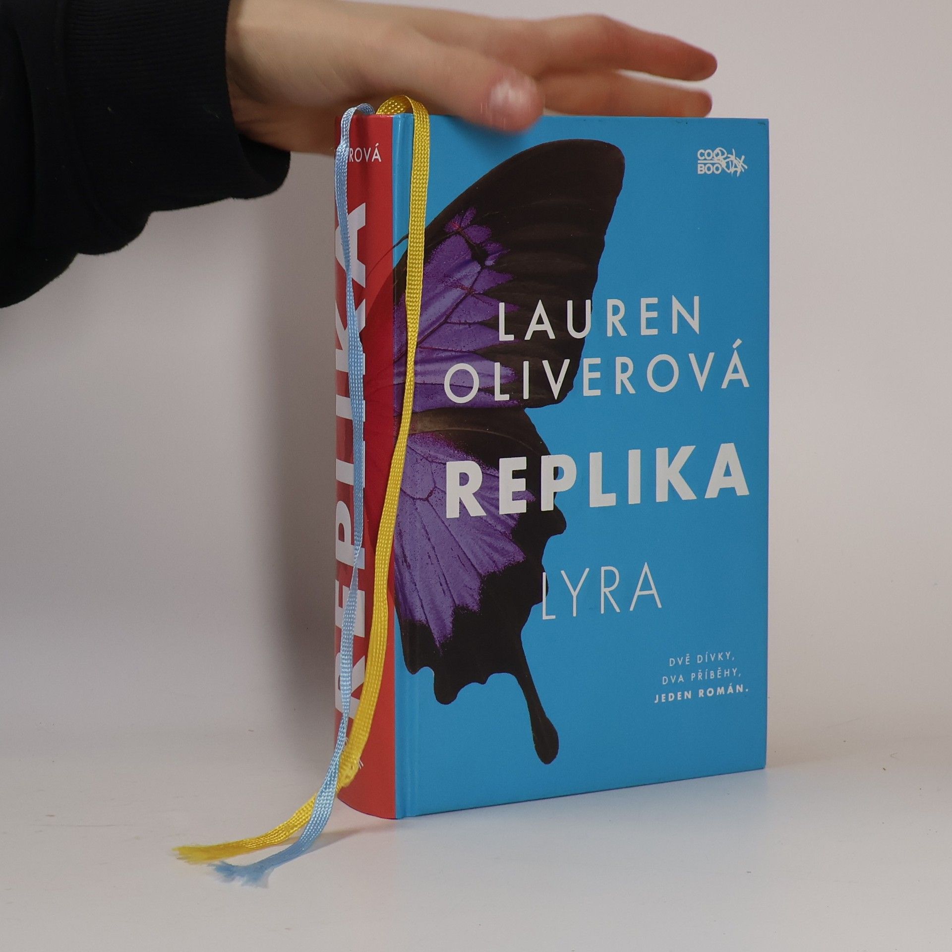 Romana Bičíková Replika. Lyra, Gemma