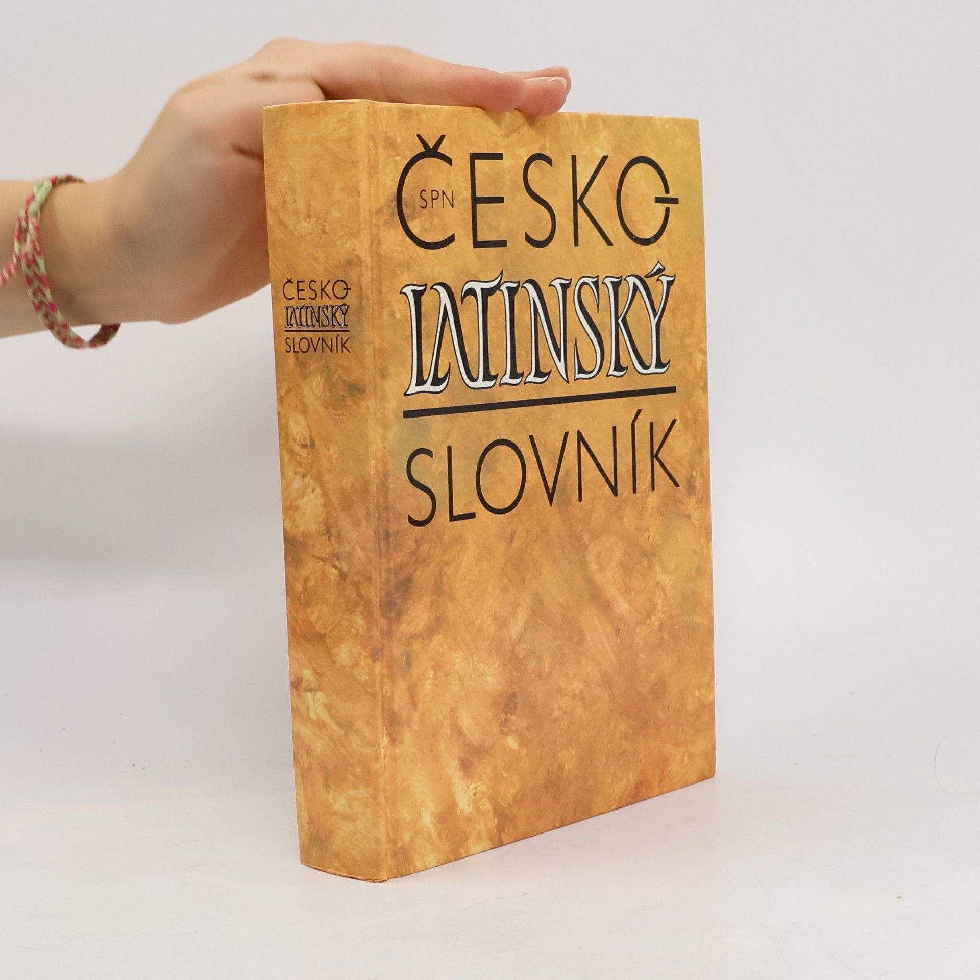 Zdeněk Quitt Česko-latinský slovník starověké a současné latiny