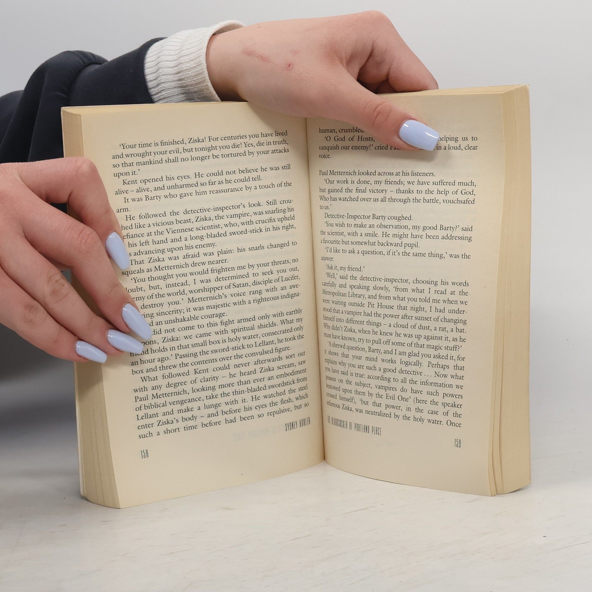 Peter Haining The Vampire Hunters' Casebook