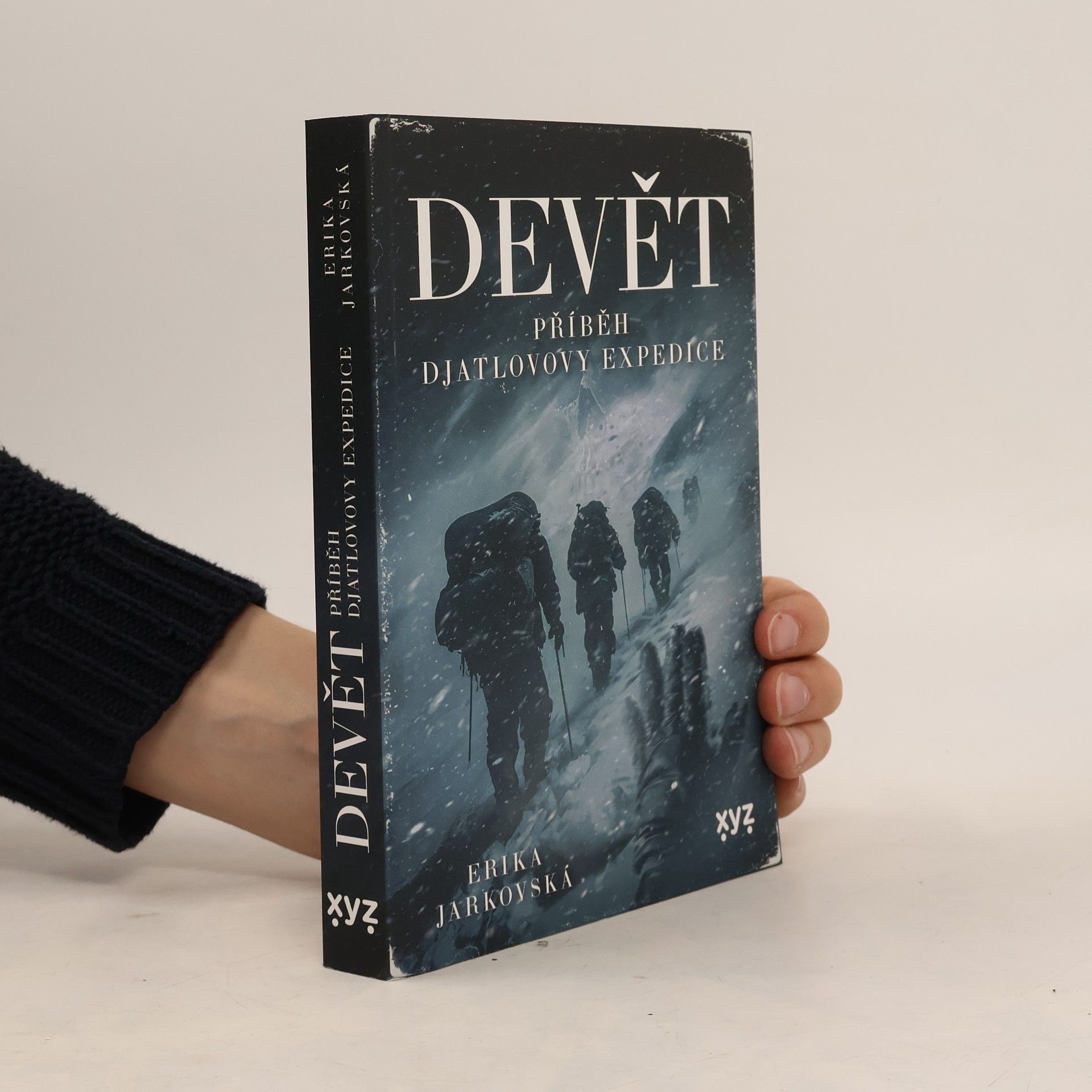 Erika Jarkovská Devět: příběh Djatlovovy expedice