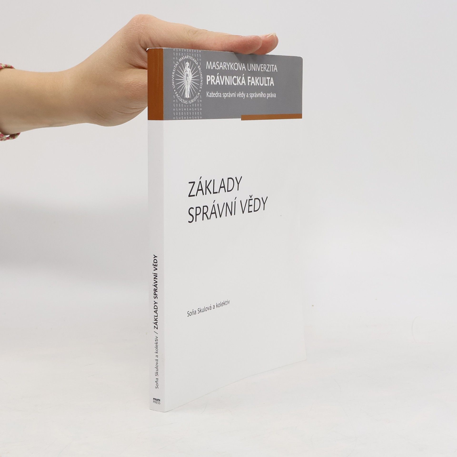 Soňa Skulová Základy správní vědy