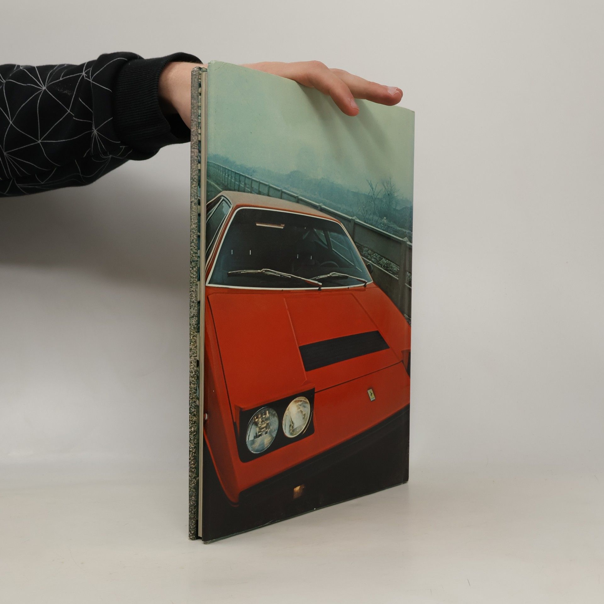 Peter Roberts Pictorial History of Cars