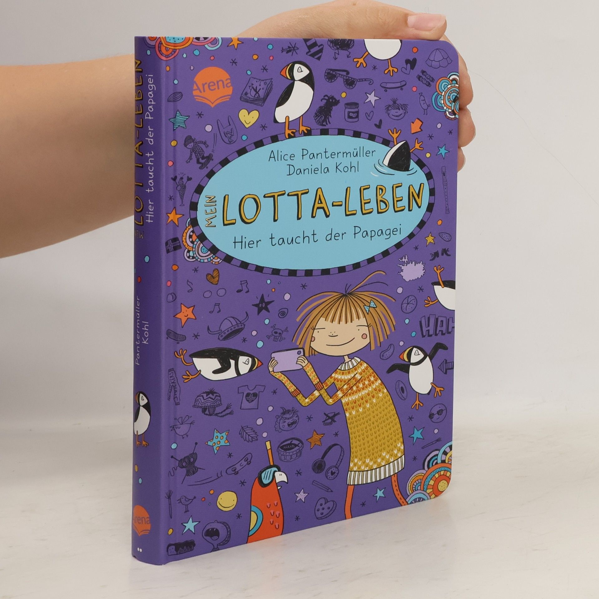 Alice Pantermüller Mein Lotta-Leben (19). Hier taucht der Papagei