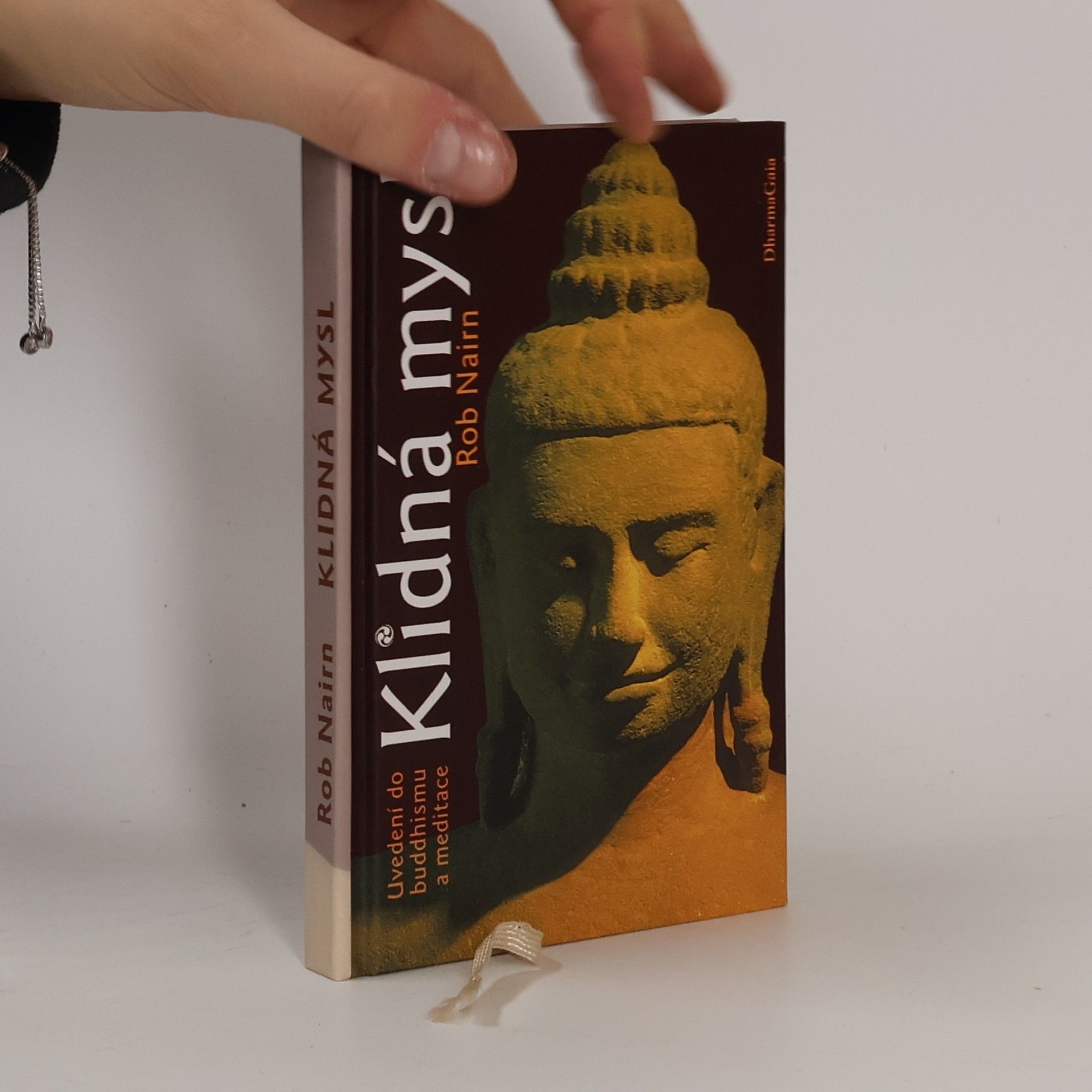 Adam Piňos Klidná mysl. Uvedení do buddhismu a meditace