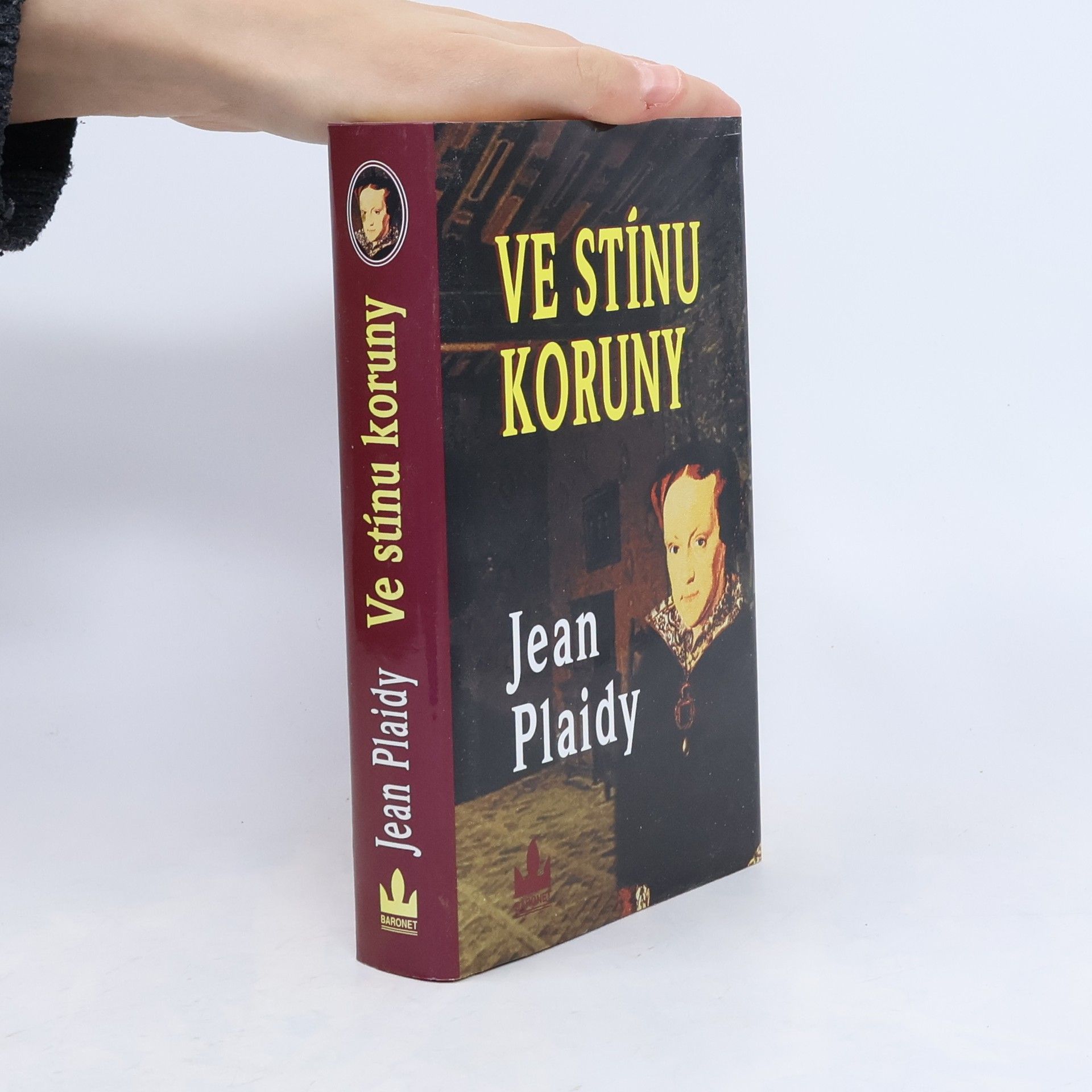 Jean Plaidy Ve stínu koruny