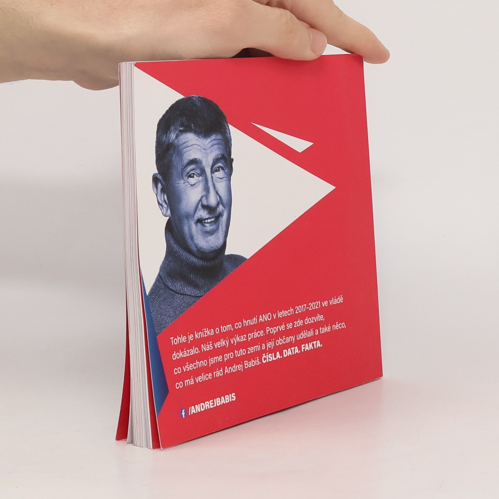 Kolektiv autorů Může za to Babiš a jeho vláda