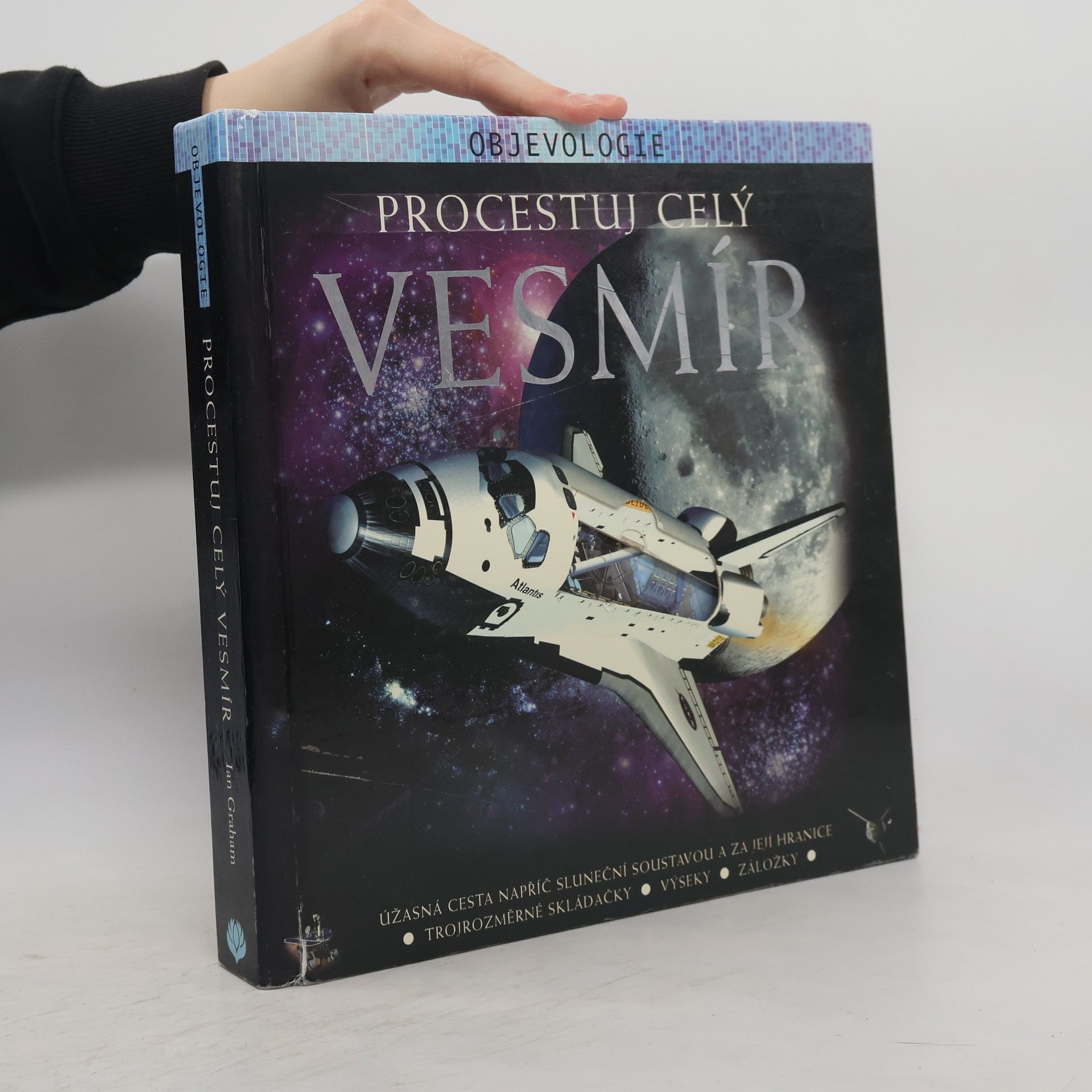 Ian Graham Procestuj celý vesmír
