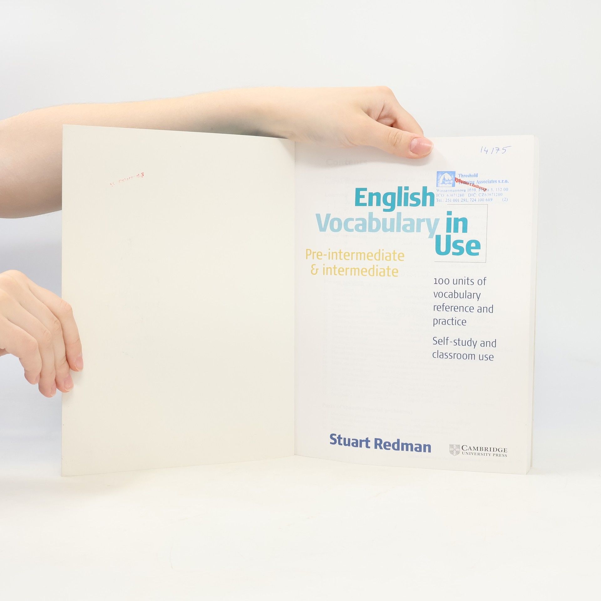 Stuart Redman English vocabulary in use : pre-intermediate and intermediate