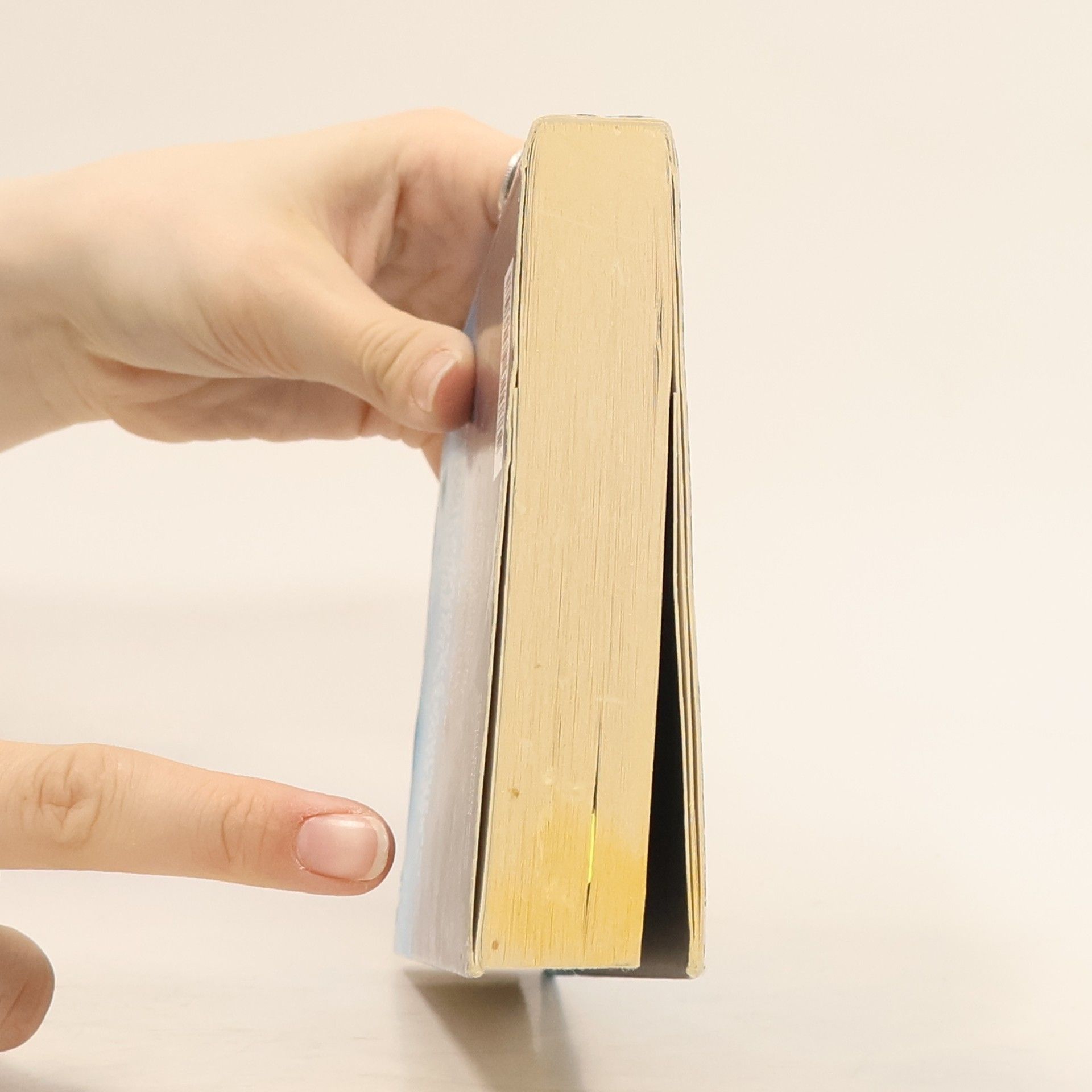 Colleen Hoover Odvrácená tvář lásky
