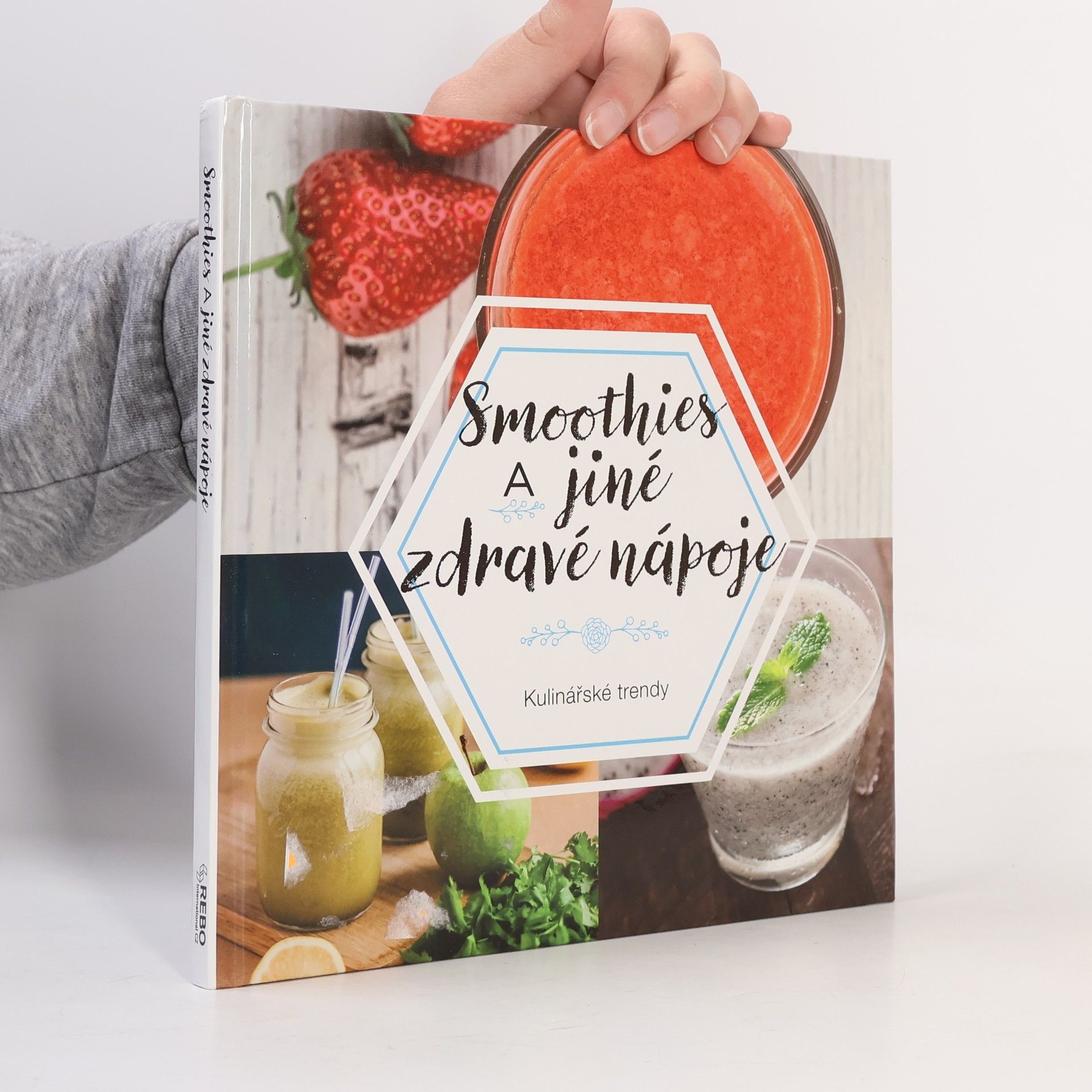 Martínková Petra Smoothies a jiné zdravé nápoje