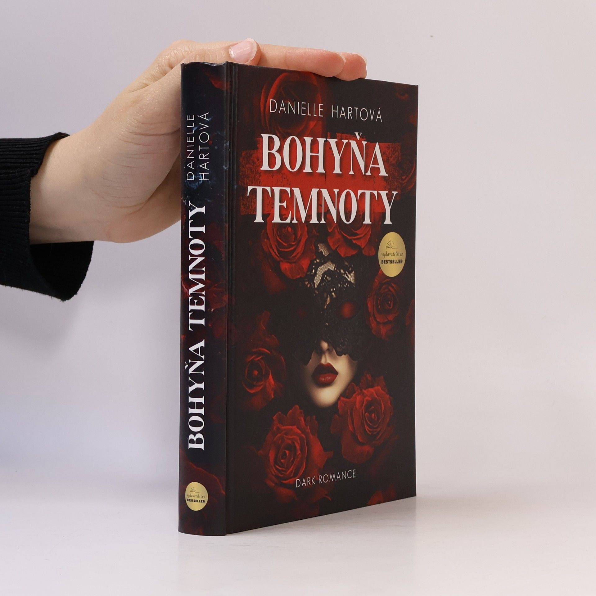 Danielle Hartová Bohyňa temnoty