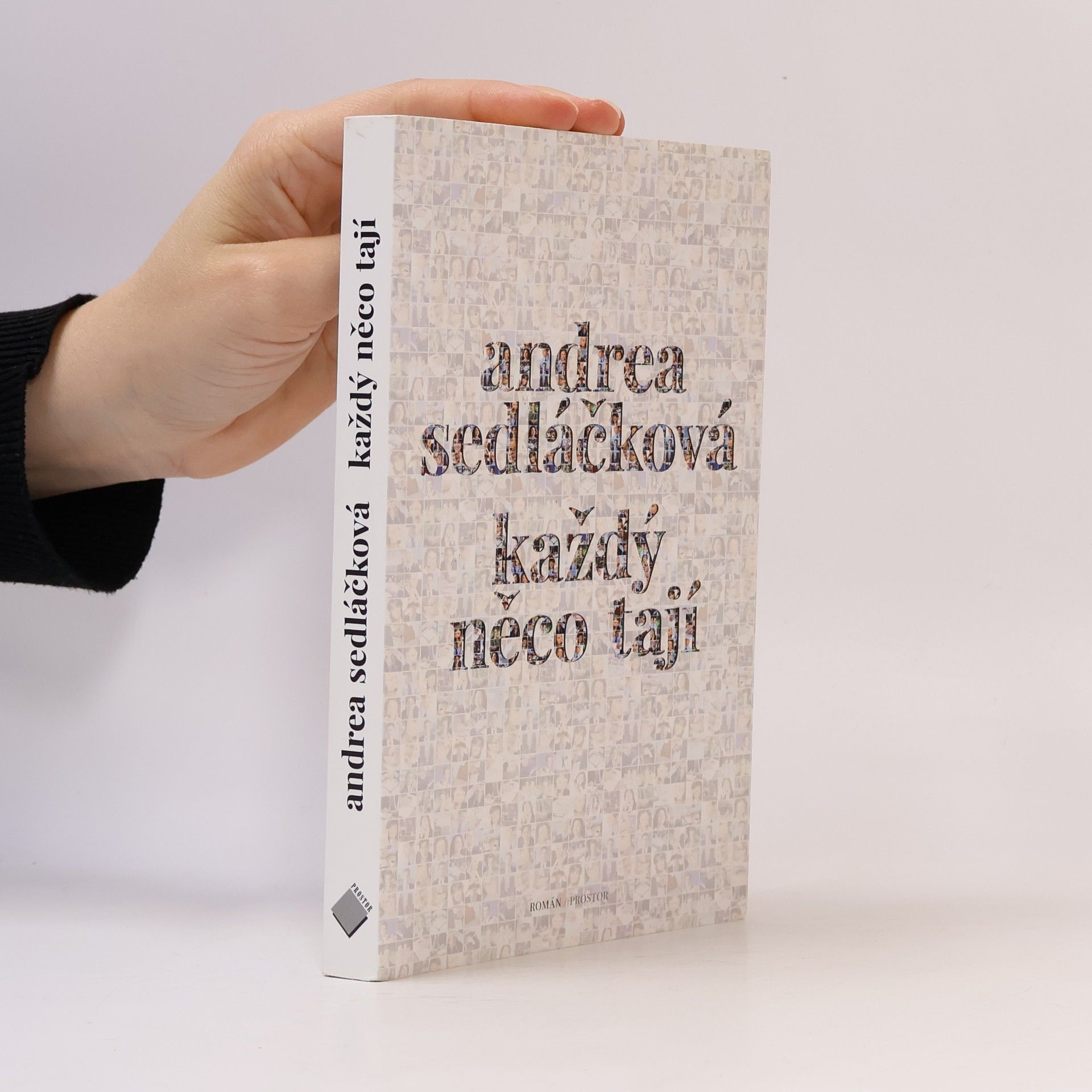 Andrea Sedláčková Každý něco tají