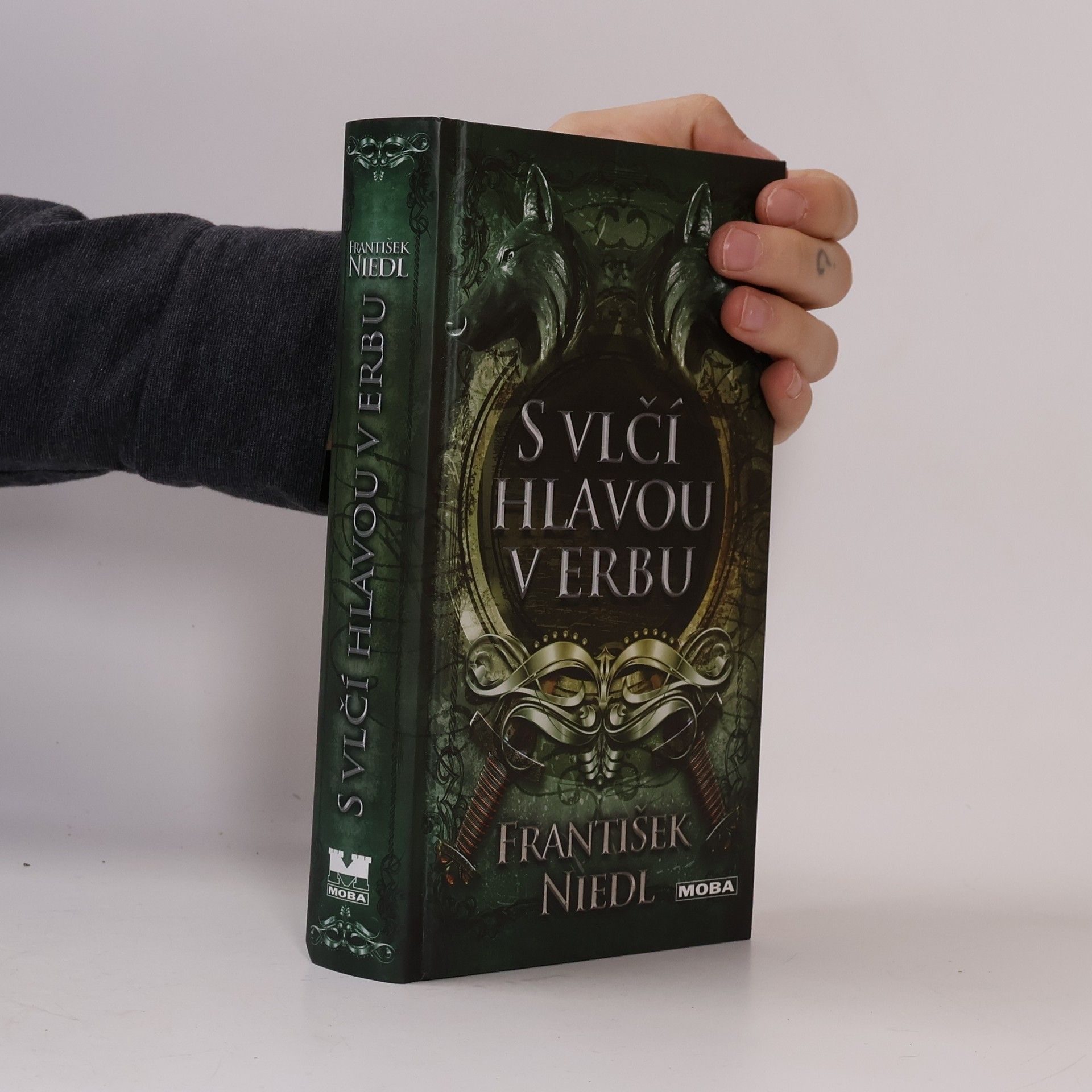 František Niedl S vlčí hlavou v erbu