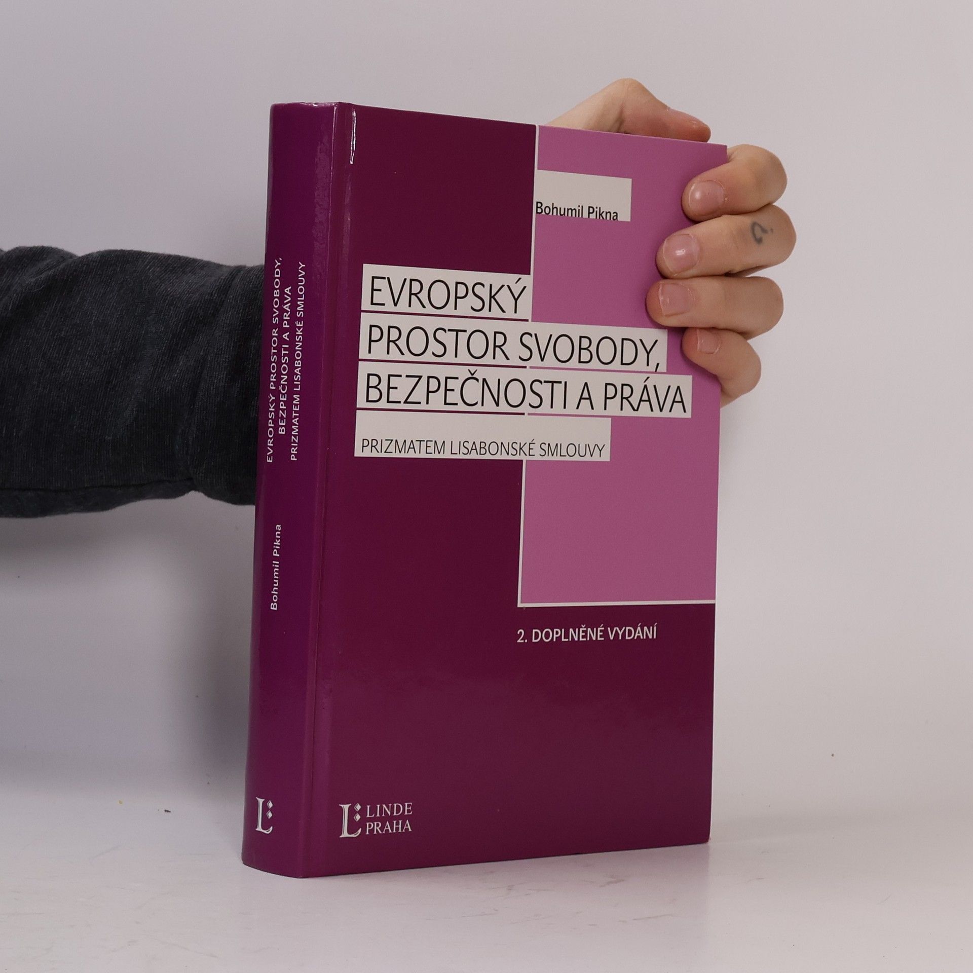 Evropský prostor svobody, bezpečnosti a práva prizmatem Lisabonské smlouvy