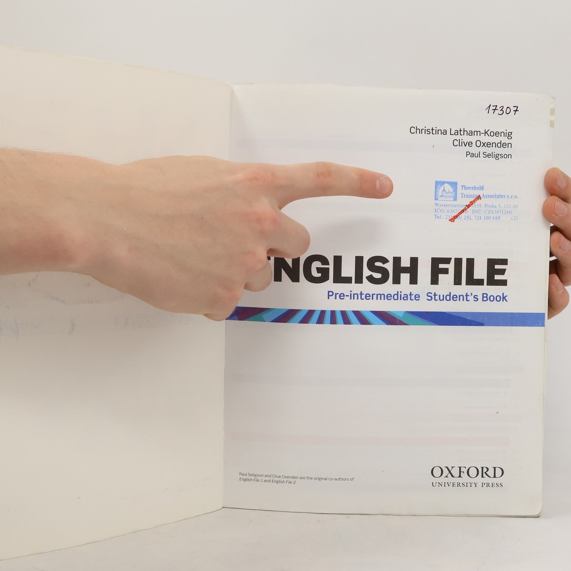 Christina Latham-Koenig English file. Pre-intermediate. Student's book