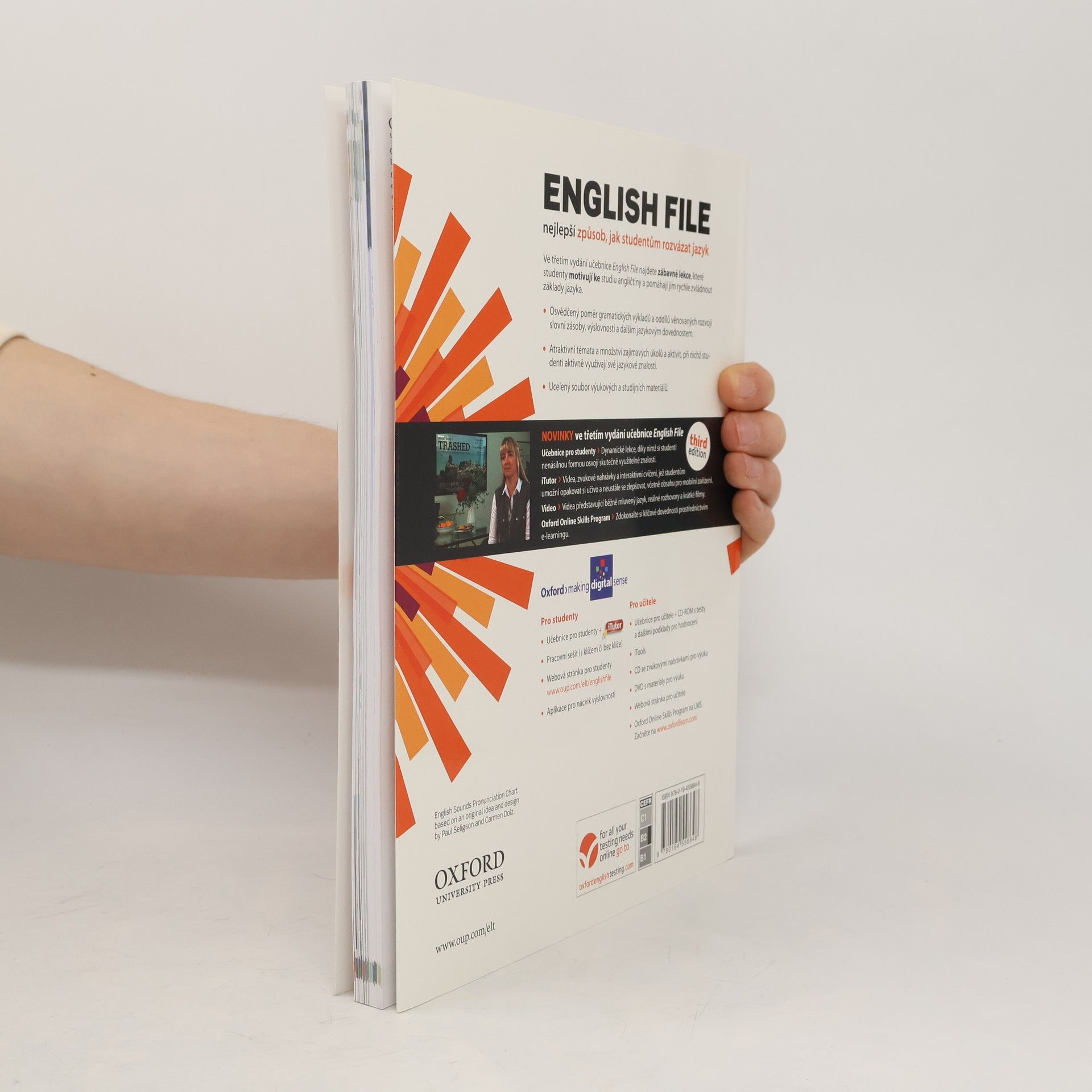 Christina Latham-Koenig English File. Upper-intermediate Student's book