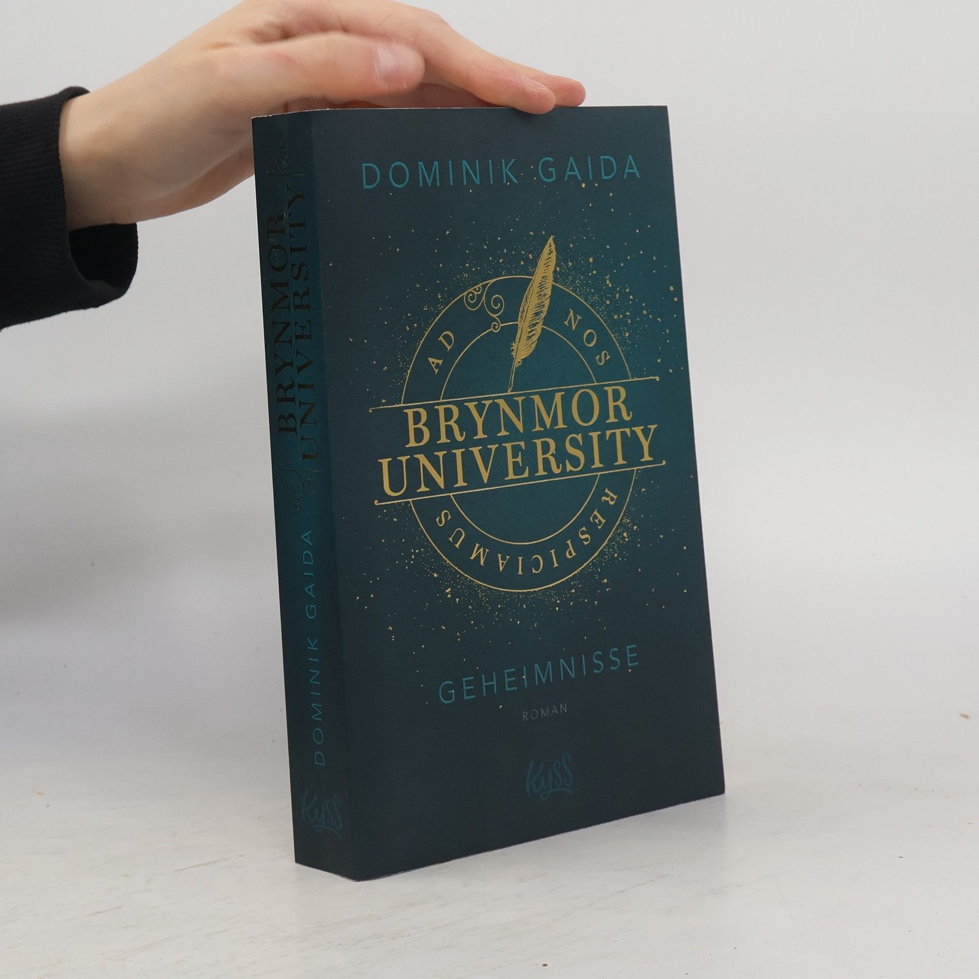 Dominik Gaida Brynmor University 1. Geheimnisse