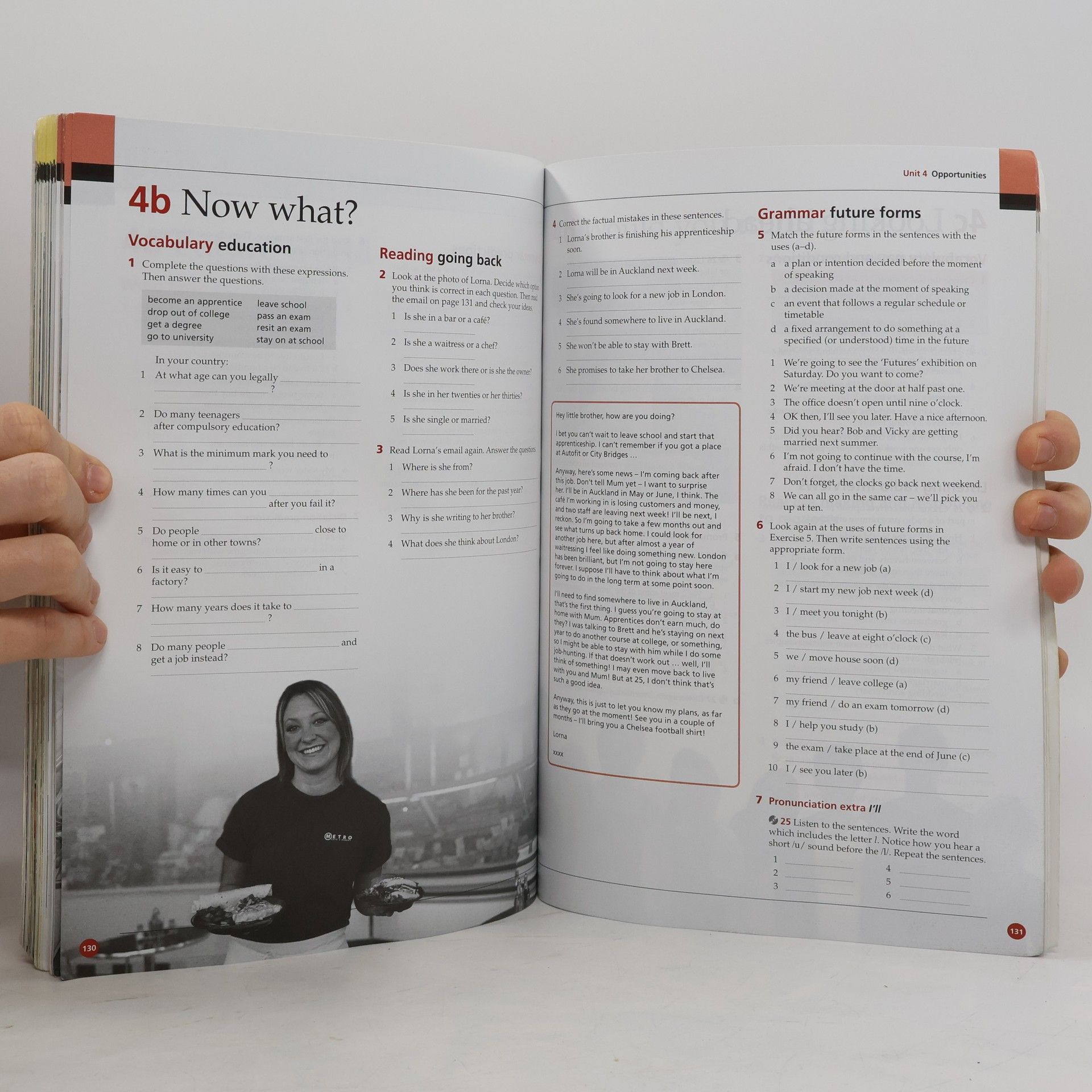 Helen Stephenson Life - Second Edition B1.2/B2.1: Intermediate - Student's Book and Workbook (Combo Split Edition A) + Audio-CD + App