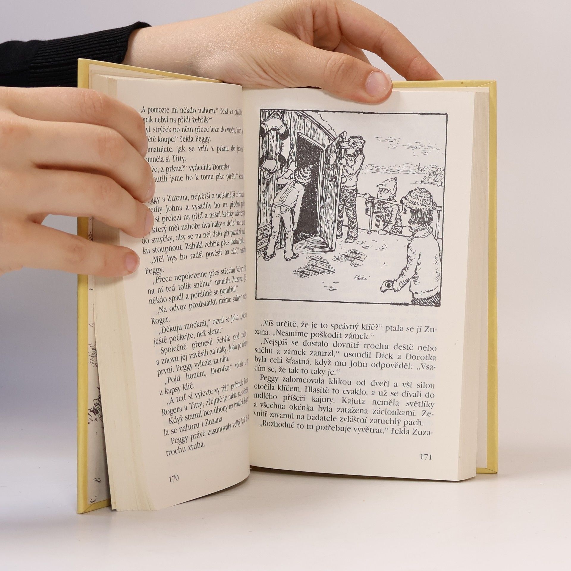 Arthur Ransome Zamrzlá loď kapitána Flinta