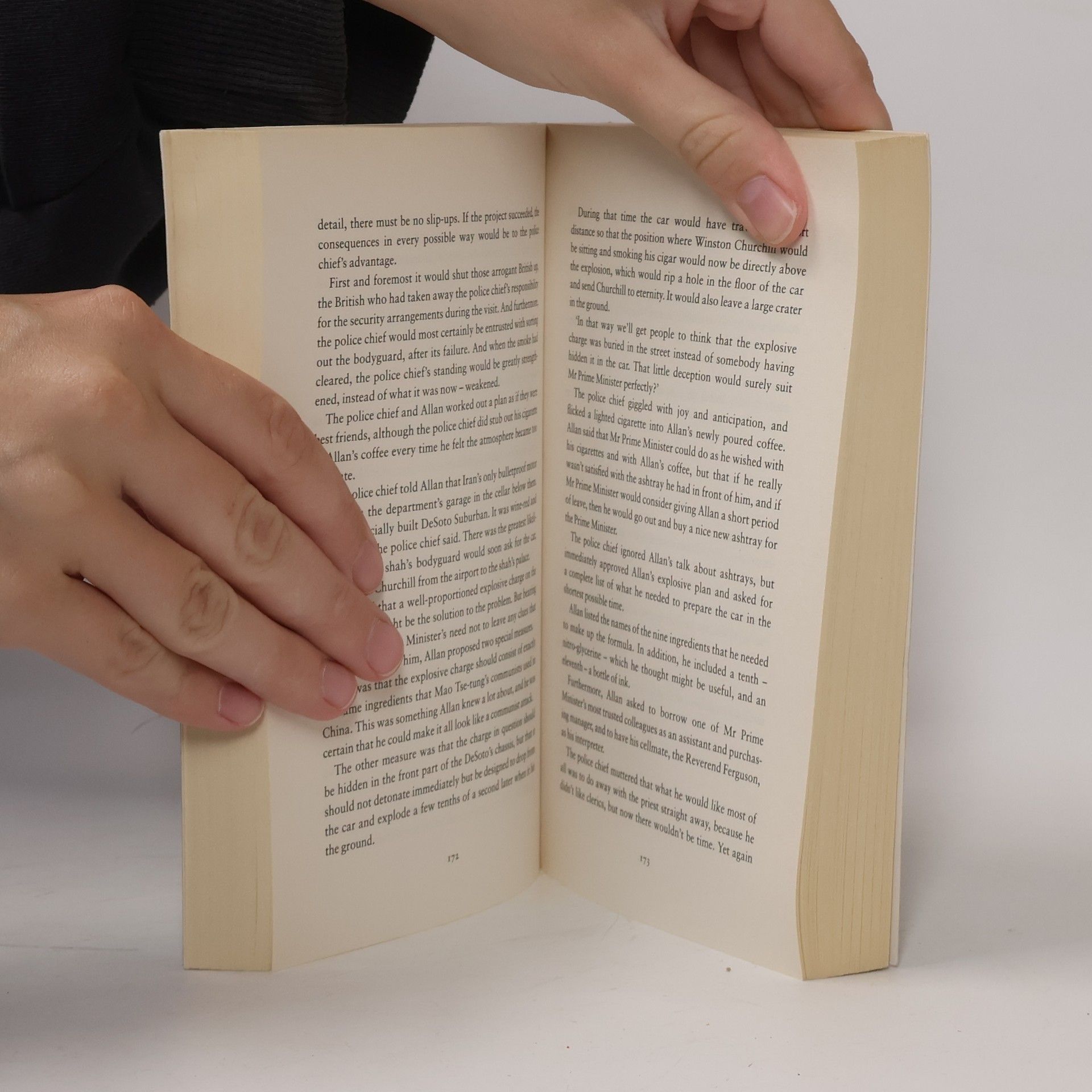 Jonas Jonasson The Hundred-Year-Old Man Who Climbed Out of the Window and Disappeared