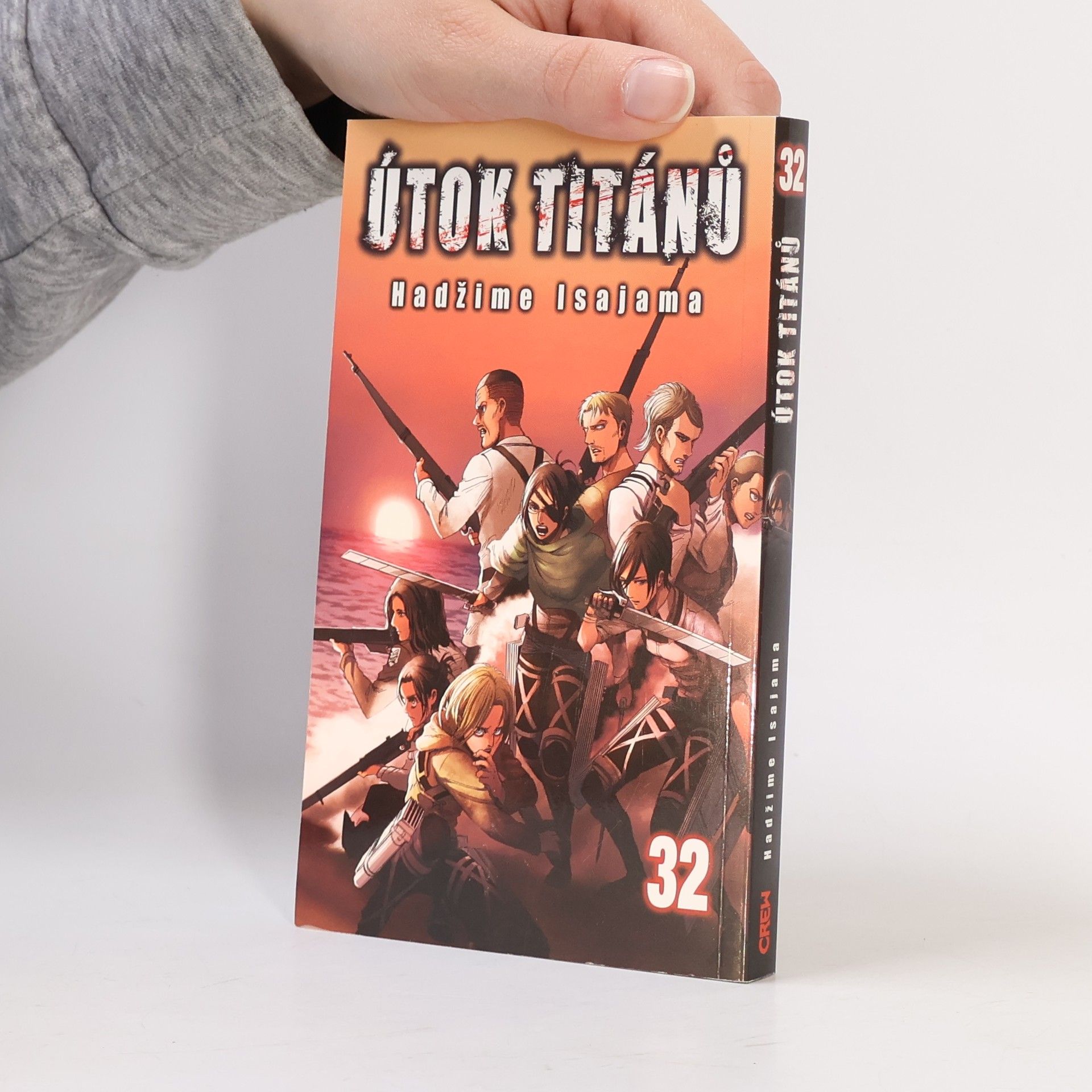 Hajime Isayama Útok titánů. 32