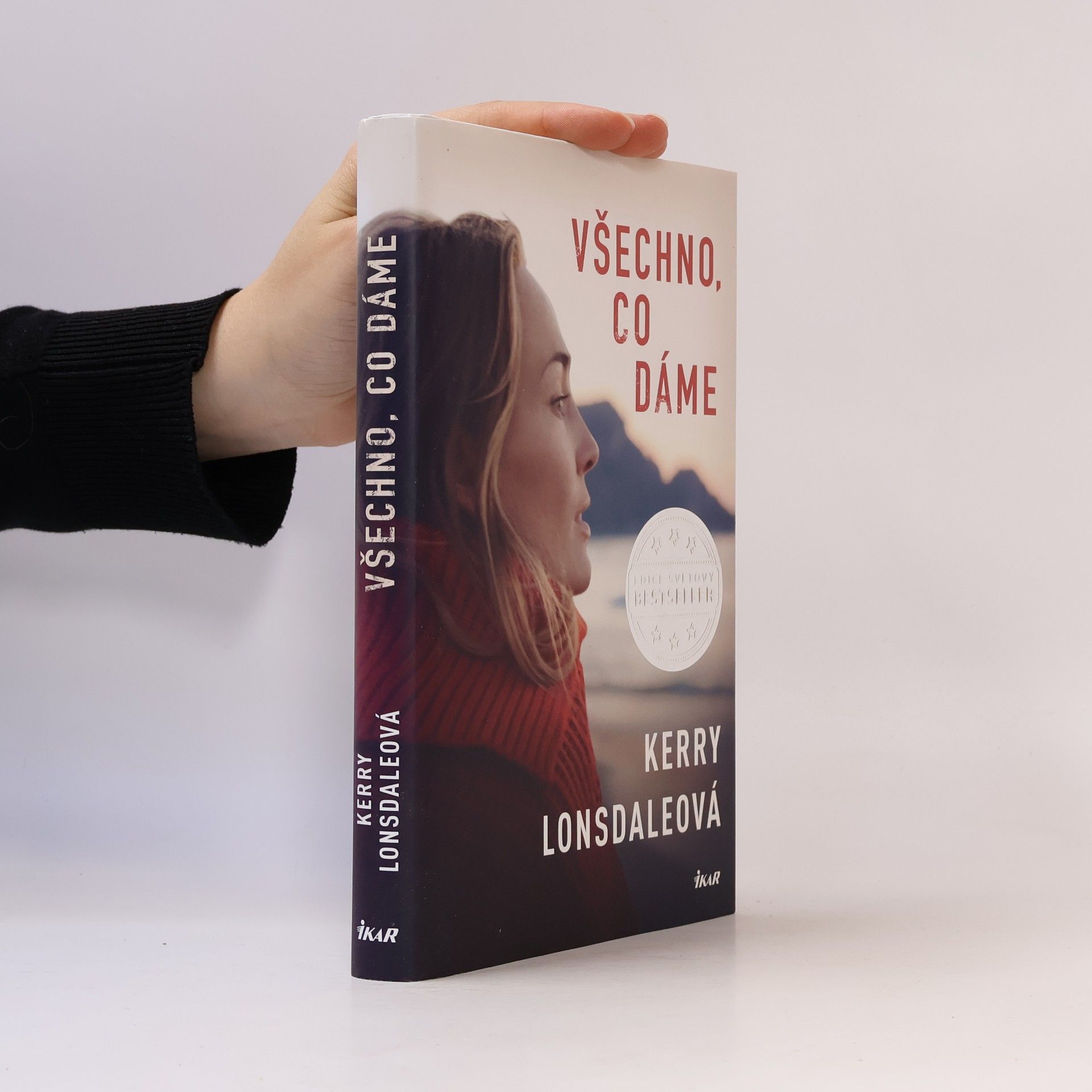 Kerry Lonsdale Všechno, co dáme