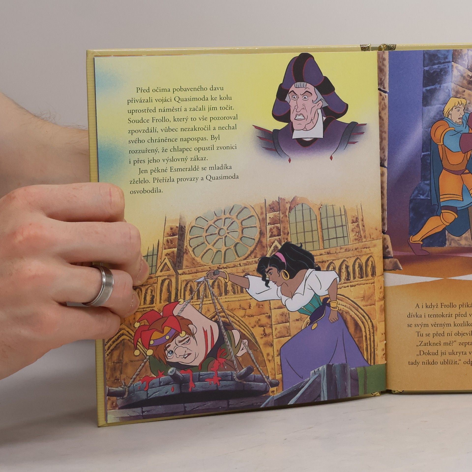 Walt Disney Zlatá sbírka pohádek 78. Zvoník u Matky Boží