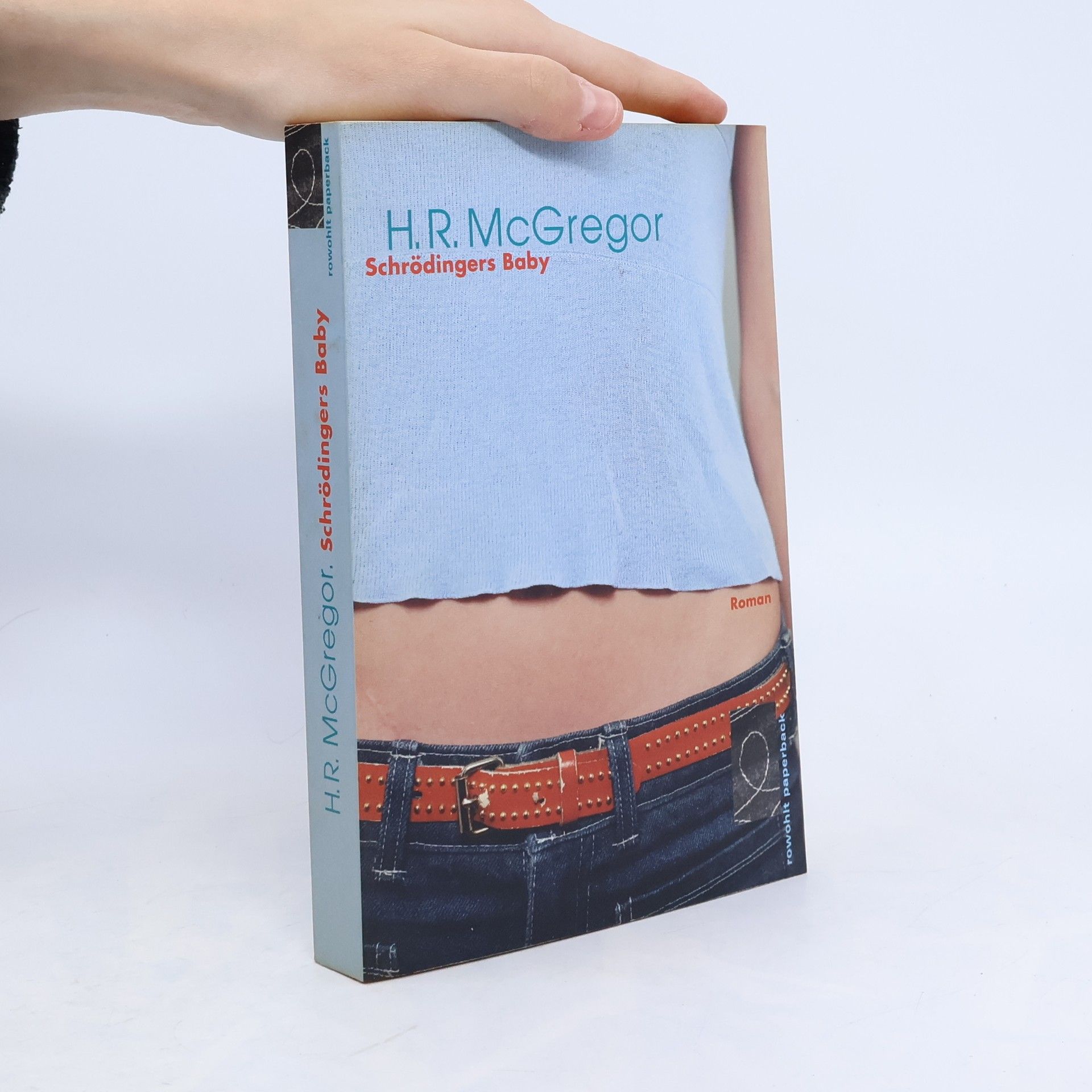 H. R. MacGregor Schrödingers Baby