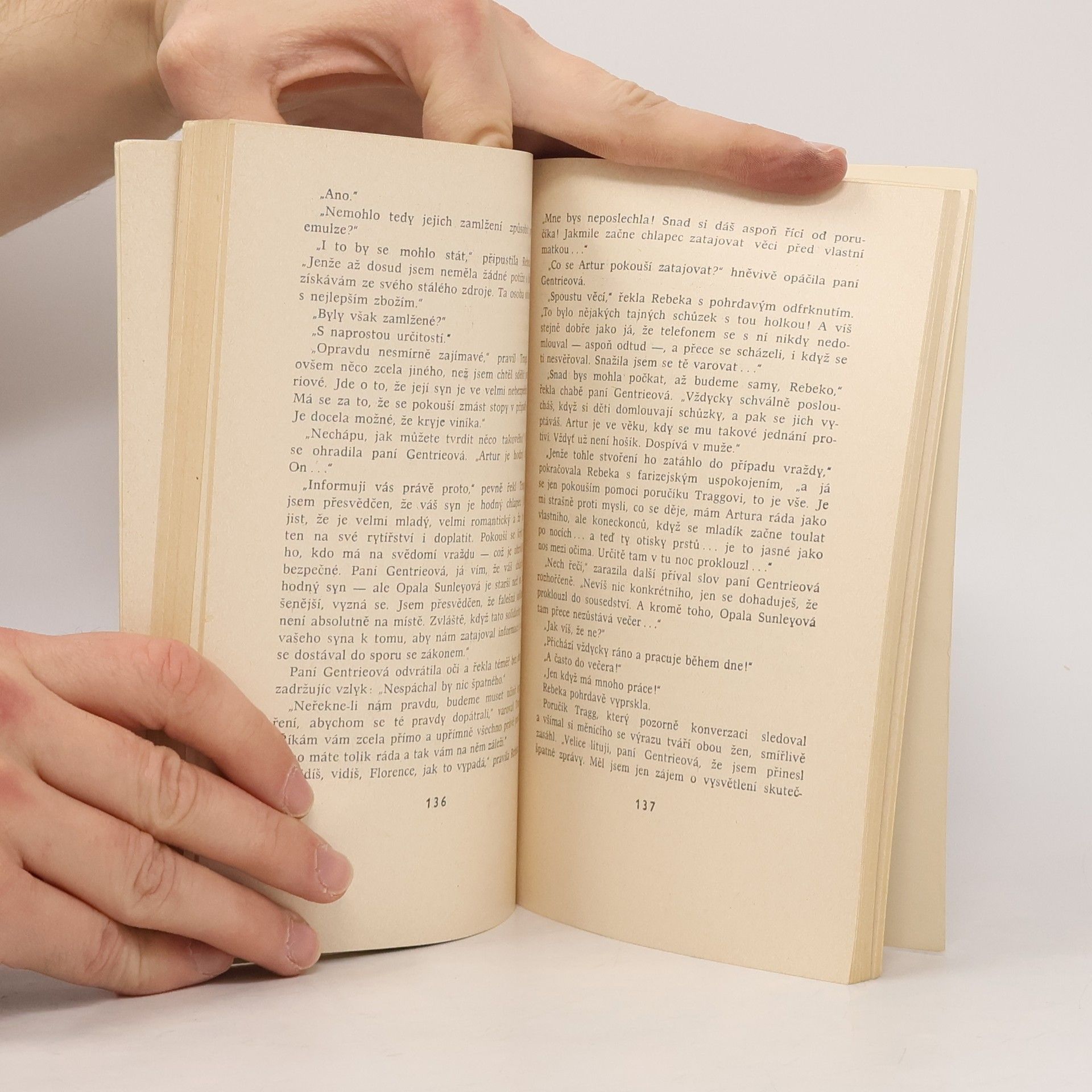 Erle Stanley Gardner Případ prázdné plechovky
