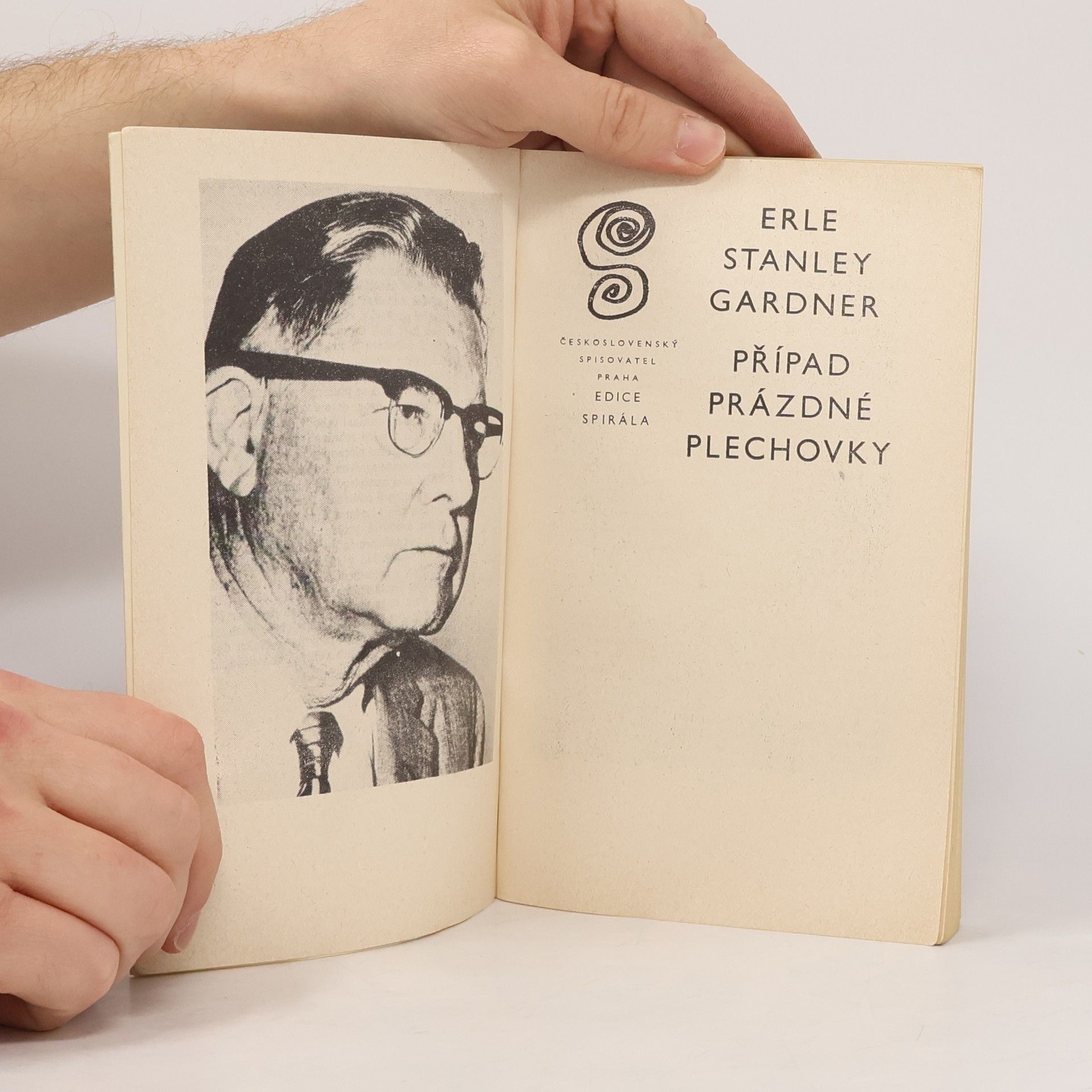 Erle Stanley Gardner Případ prázdné plechovky