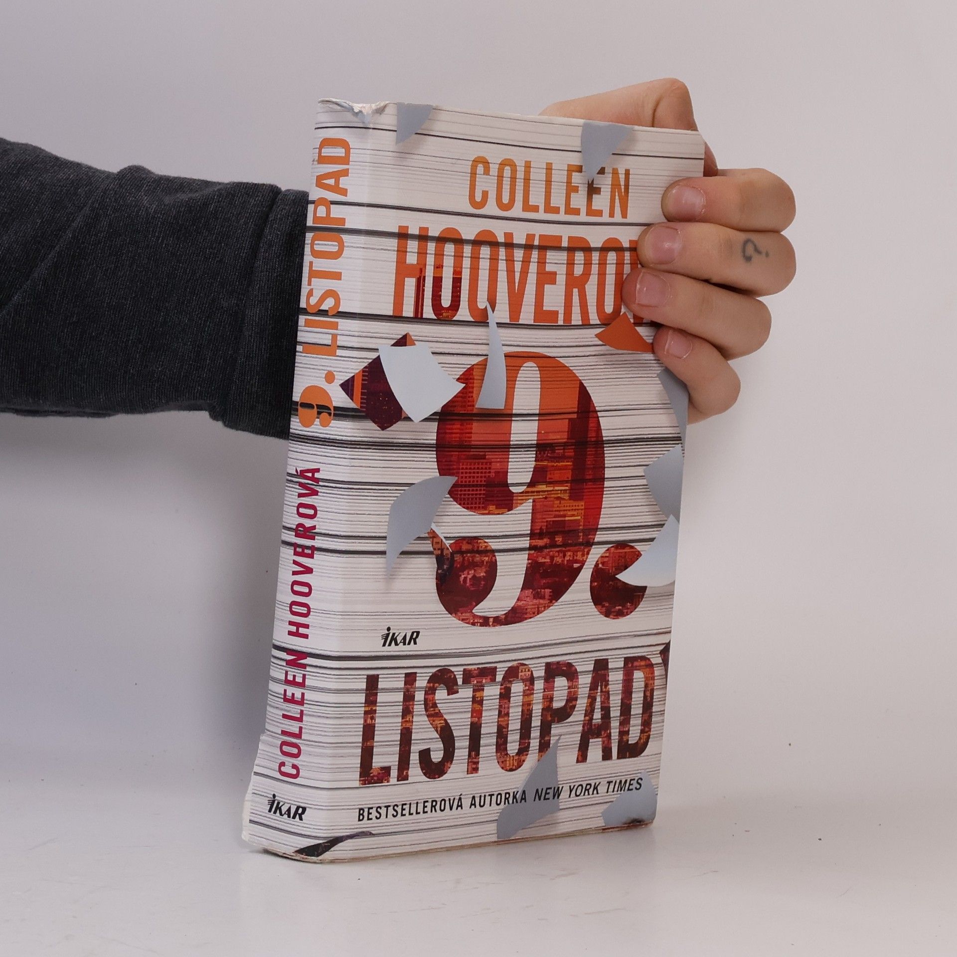 Colleen Hoover 9. listopad
