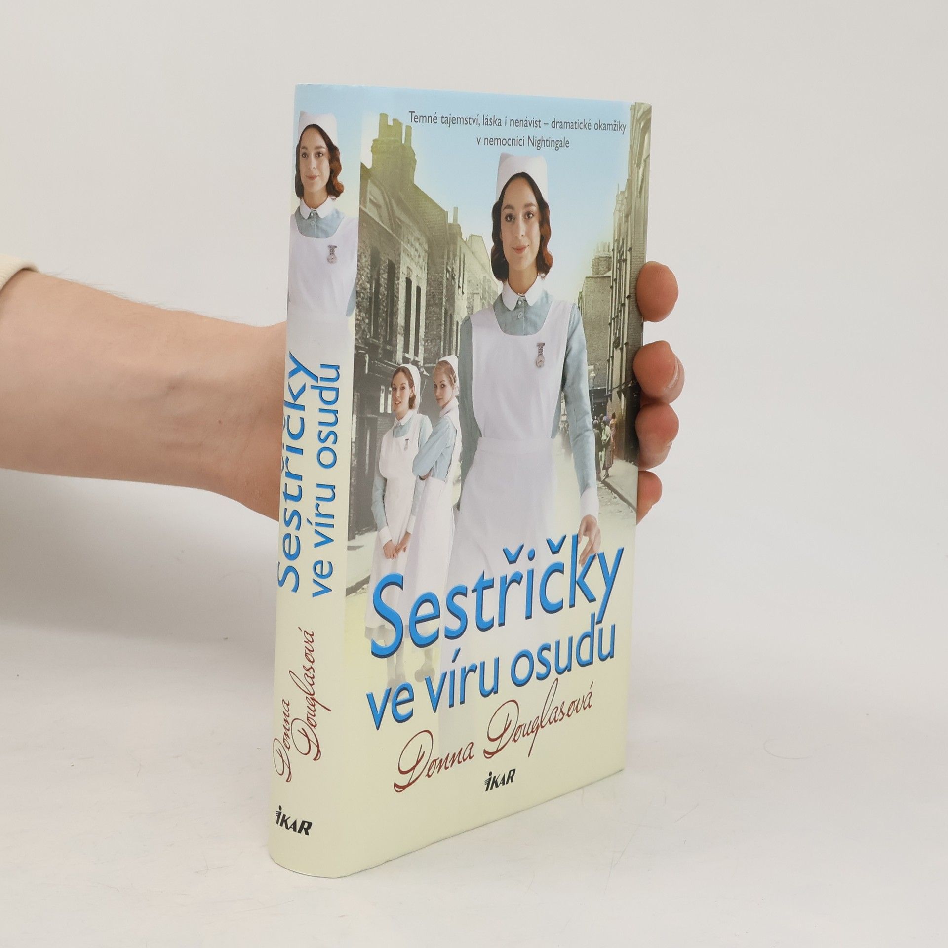 Donna Douglas Sestřičky ve víru osudu