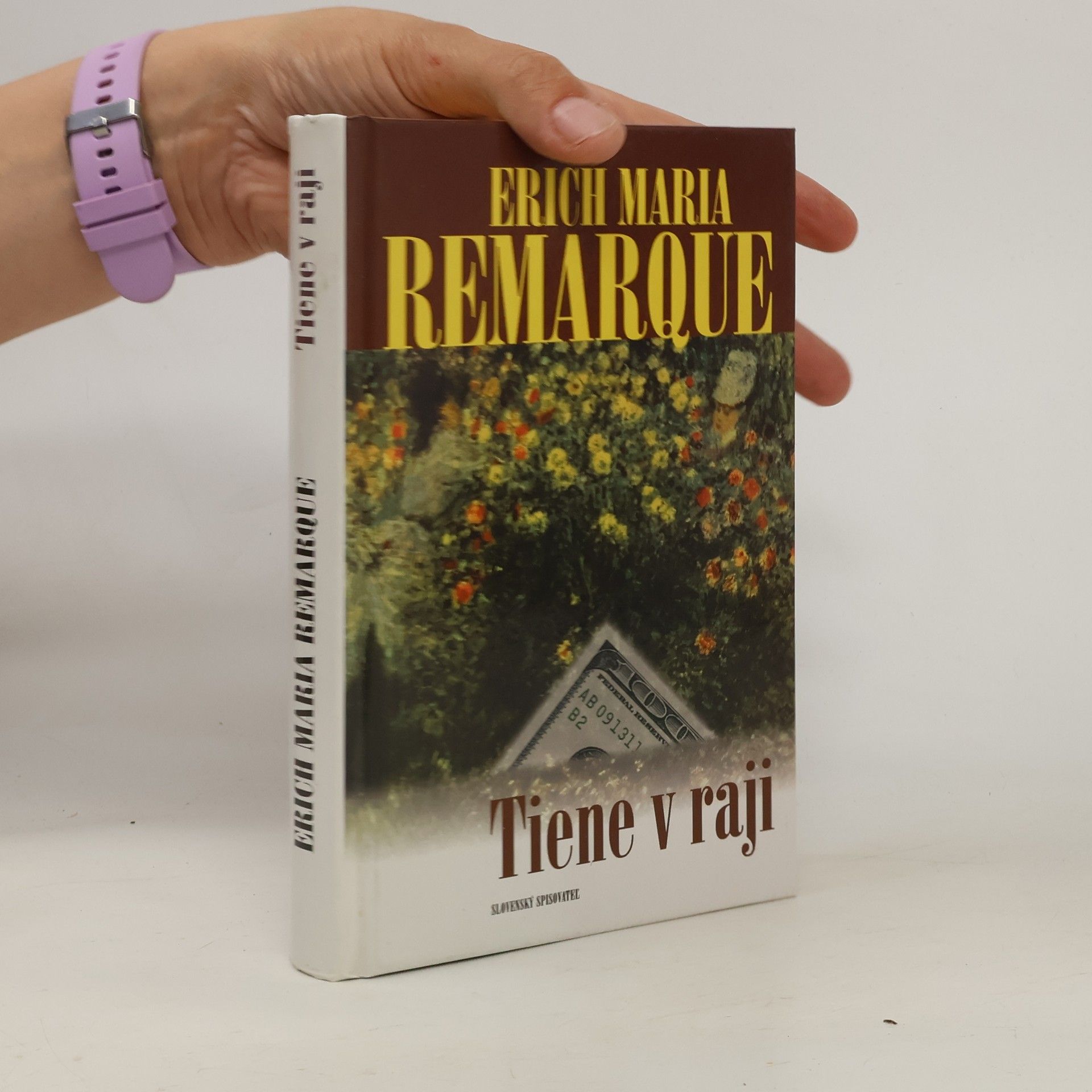 Erich Maria Remarque Tiene v raji