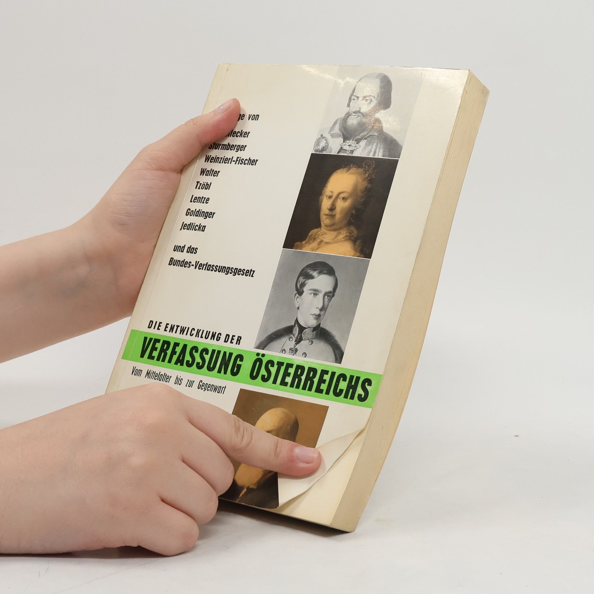 AA.VV. Die entwicklung der Verfassung Österreichs