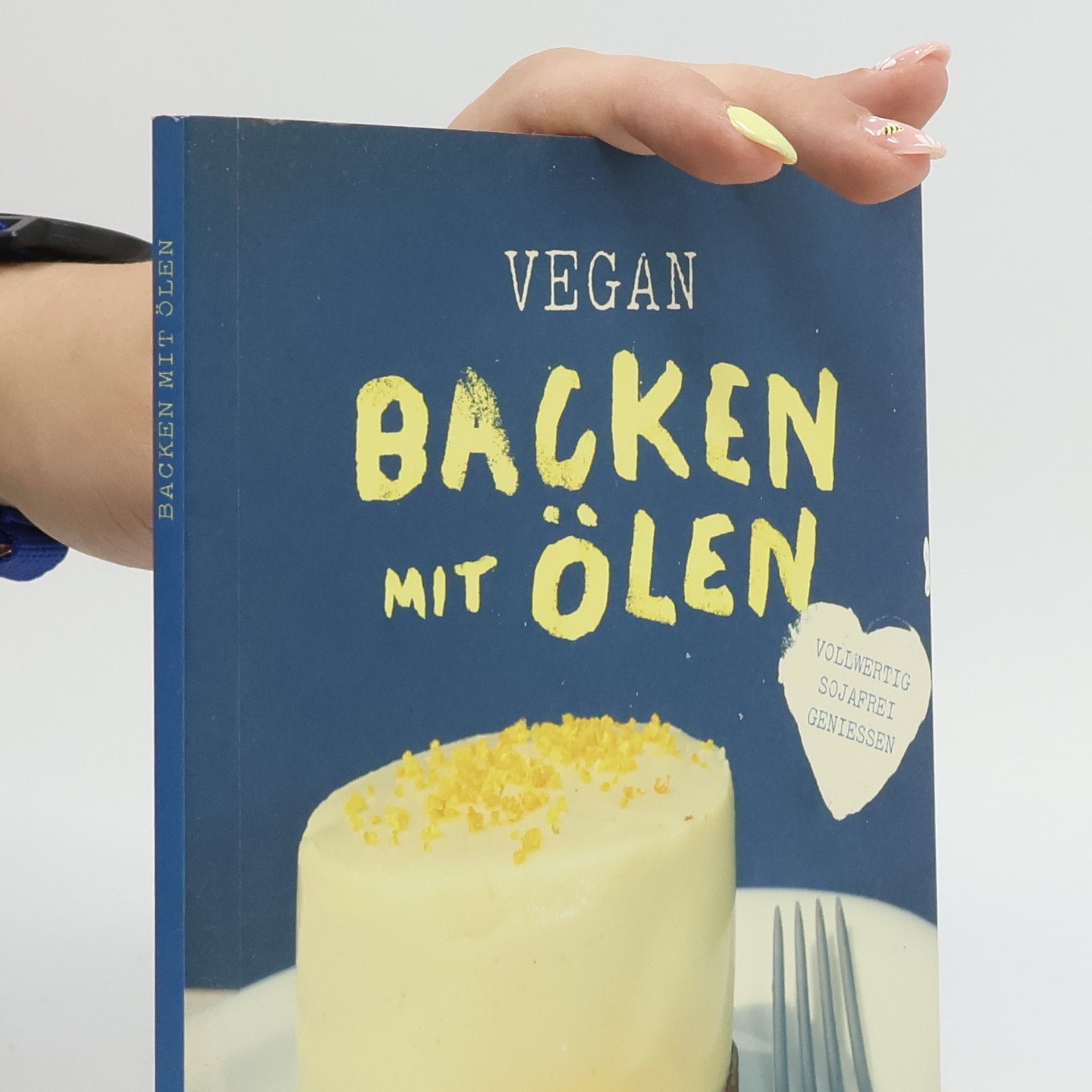 Kristina Unterweger Vegan backen mit Ölen