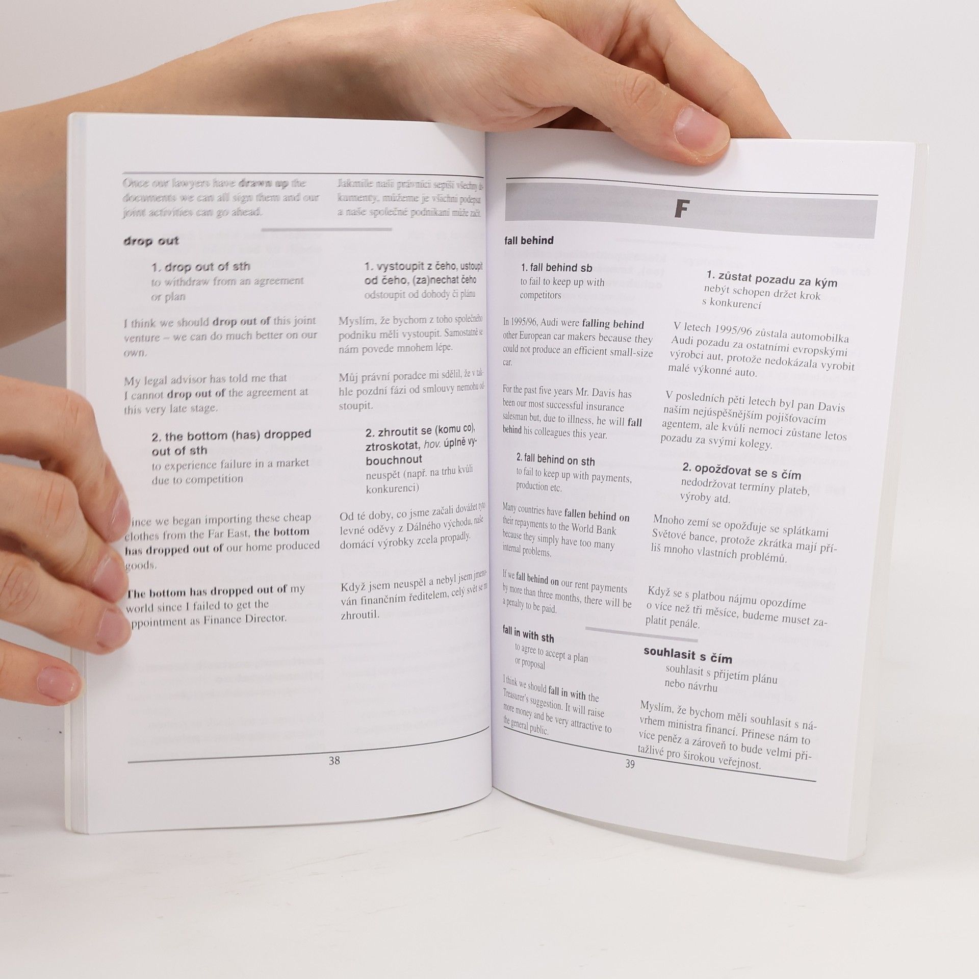 Zuzana Vanišová Frázová slovesa v obchodních záležitostech = Phrasal verbs in business matters