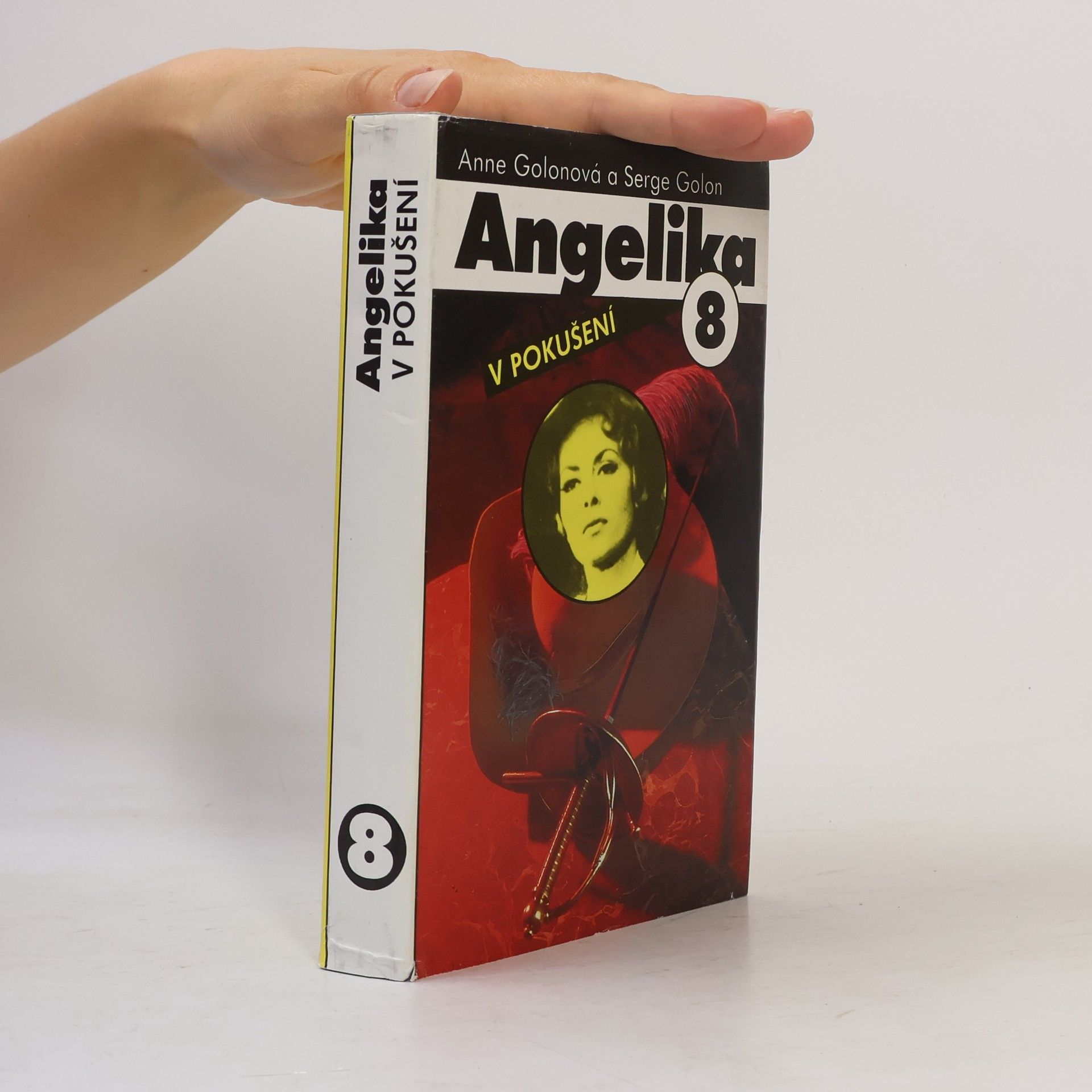 Anne Golon Angelika v pokušení