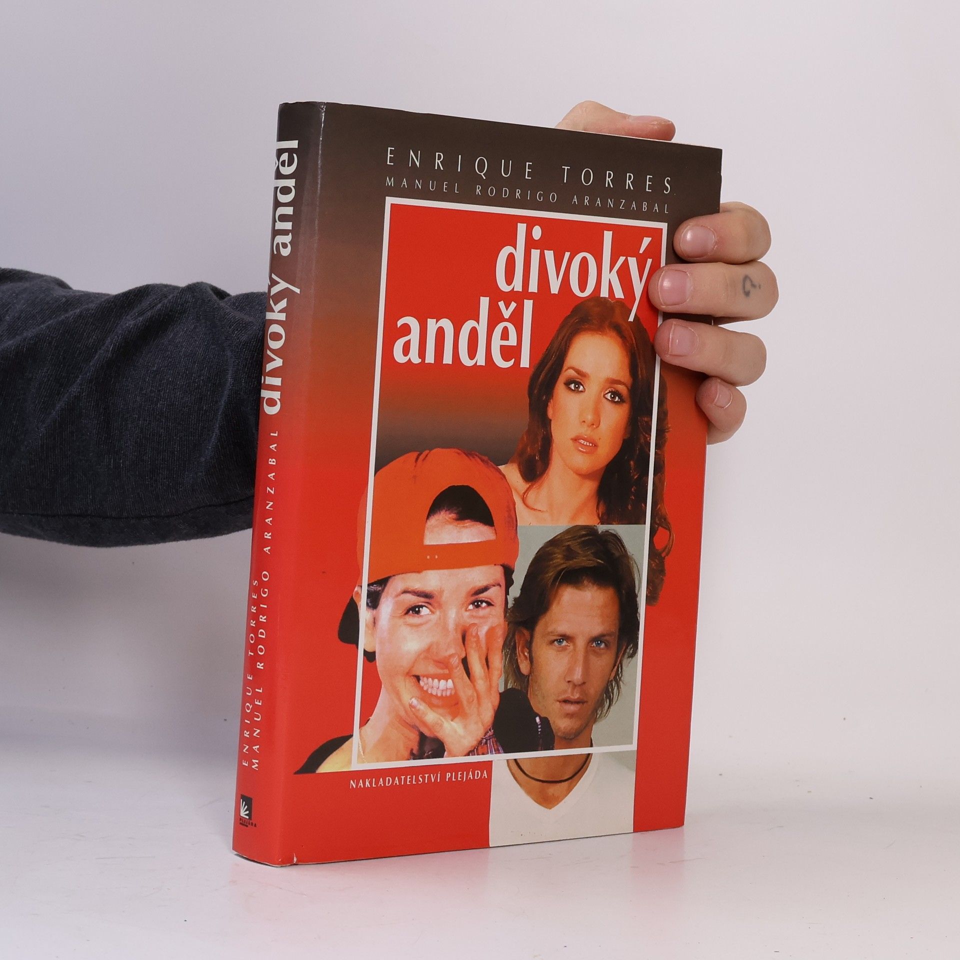 Enrique Torres Divoký anděl : kapitoly ze života Milagros