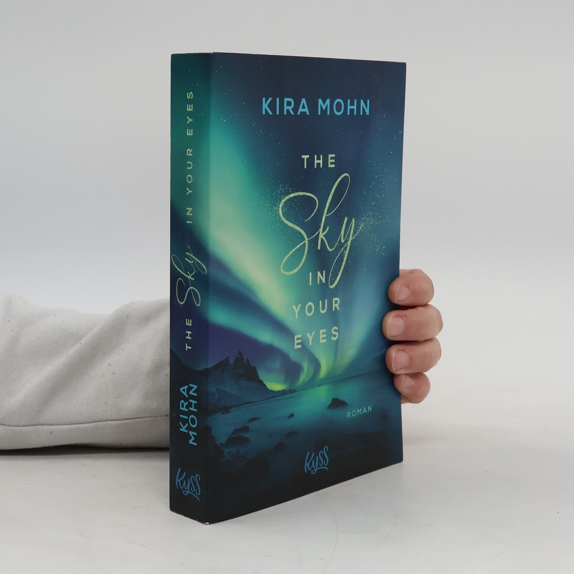 Kira Mohn The Sky in your Eyes