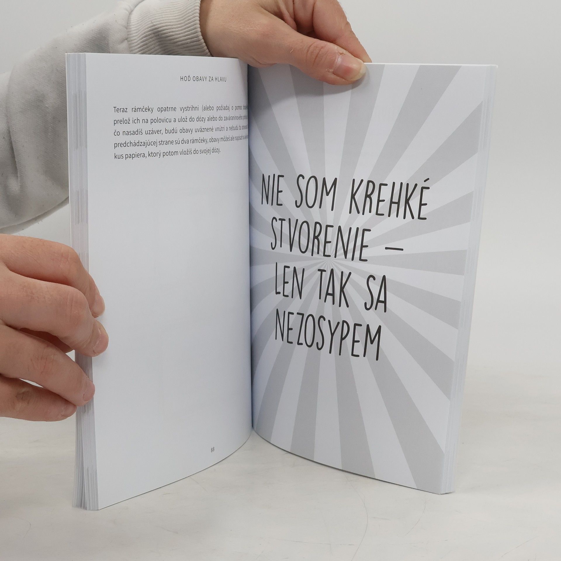 Poppy O'Neill Hoď obavy za hlavu