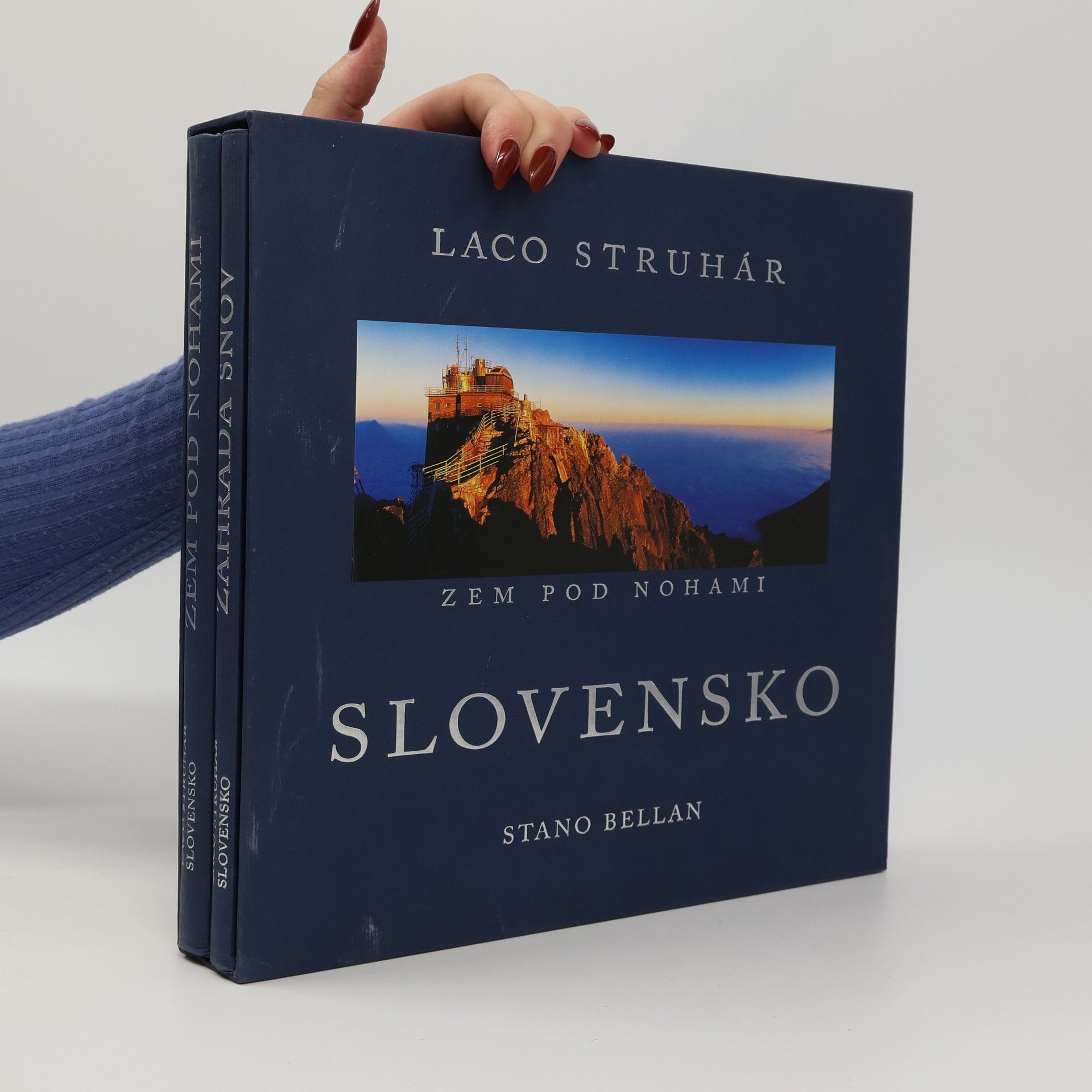 Stano Bellan Slovensko. Záhrada snov, Zem pod nohami