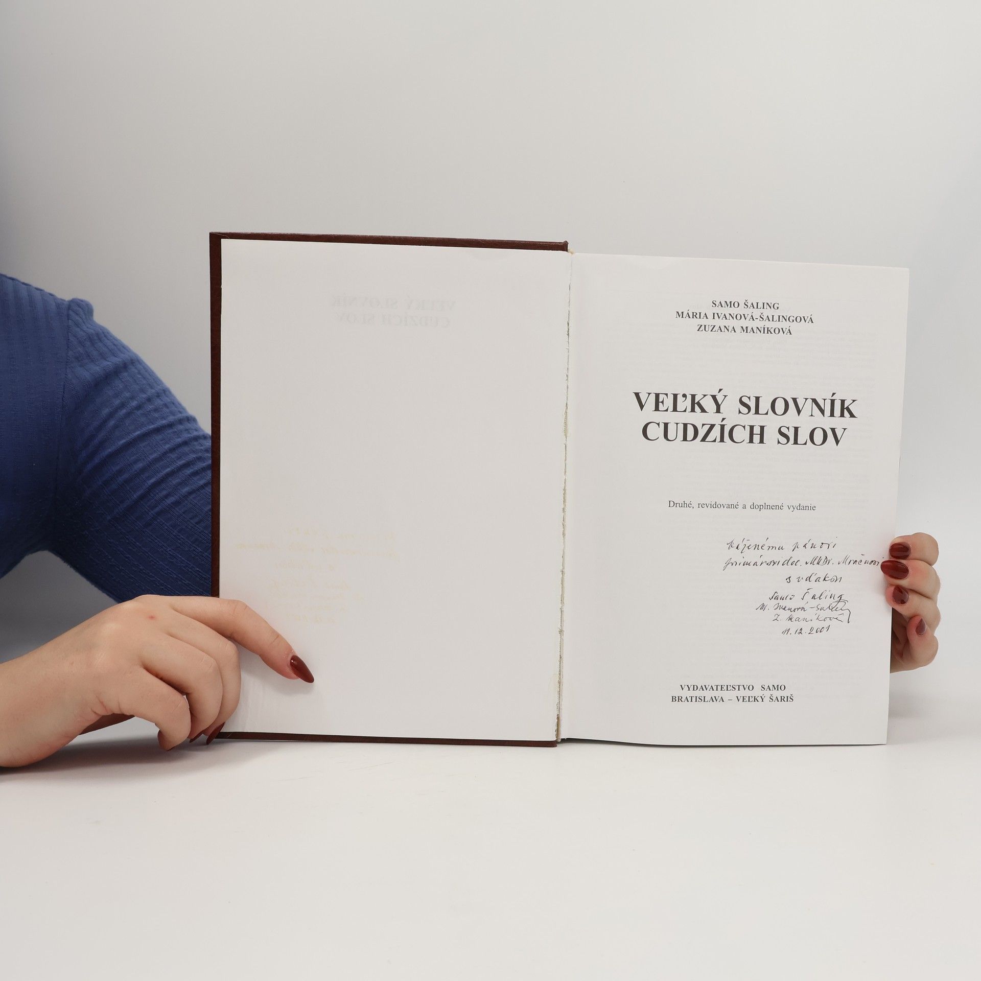 Zuzana Maníková Veľký slovník cudzích slov
