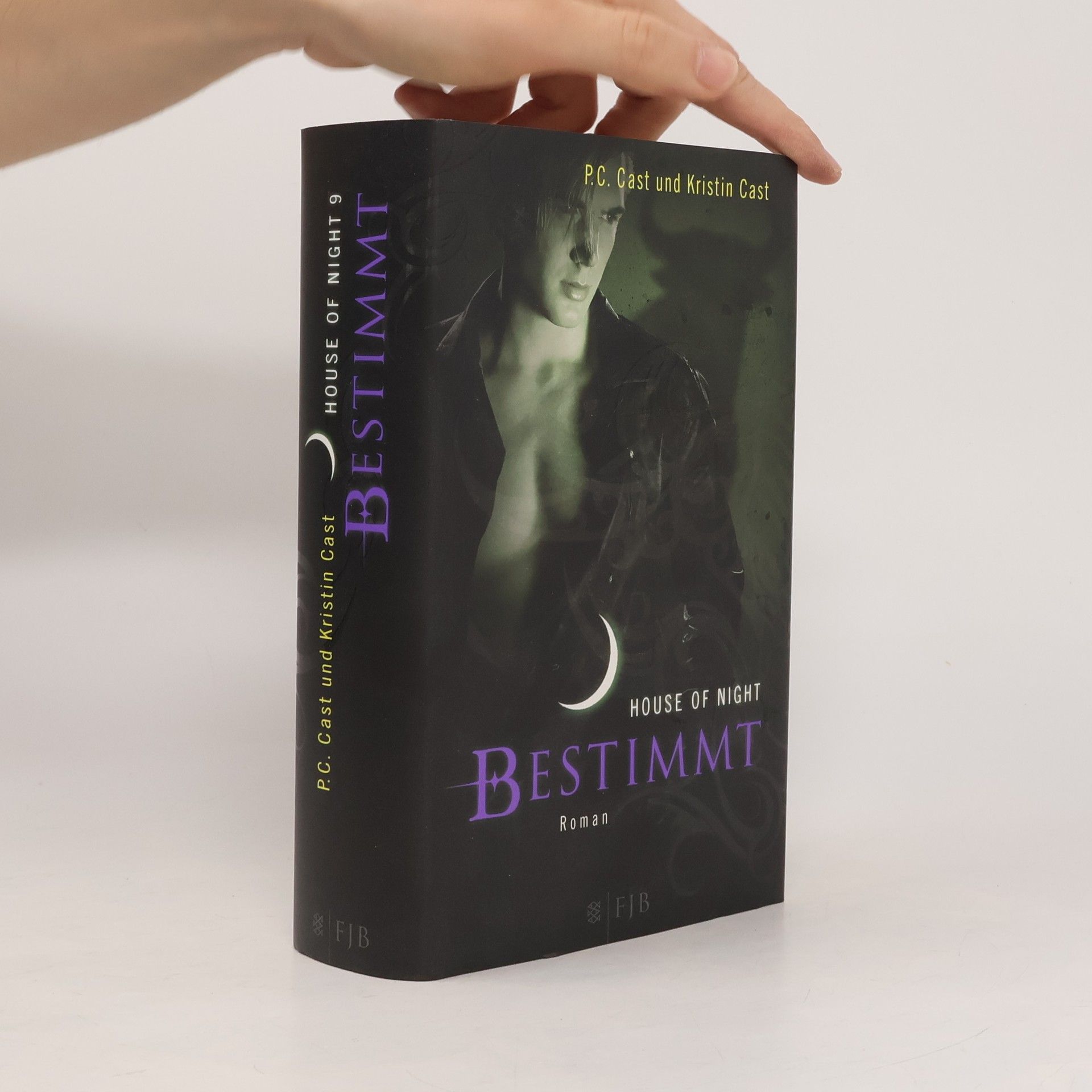 Phyllis Christine Cast House of Night. Bestimmt