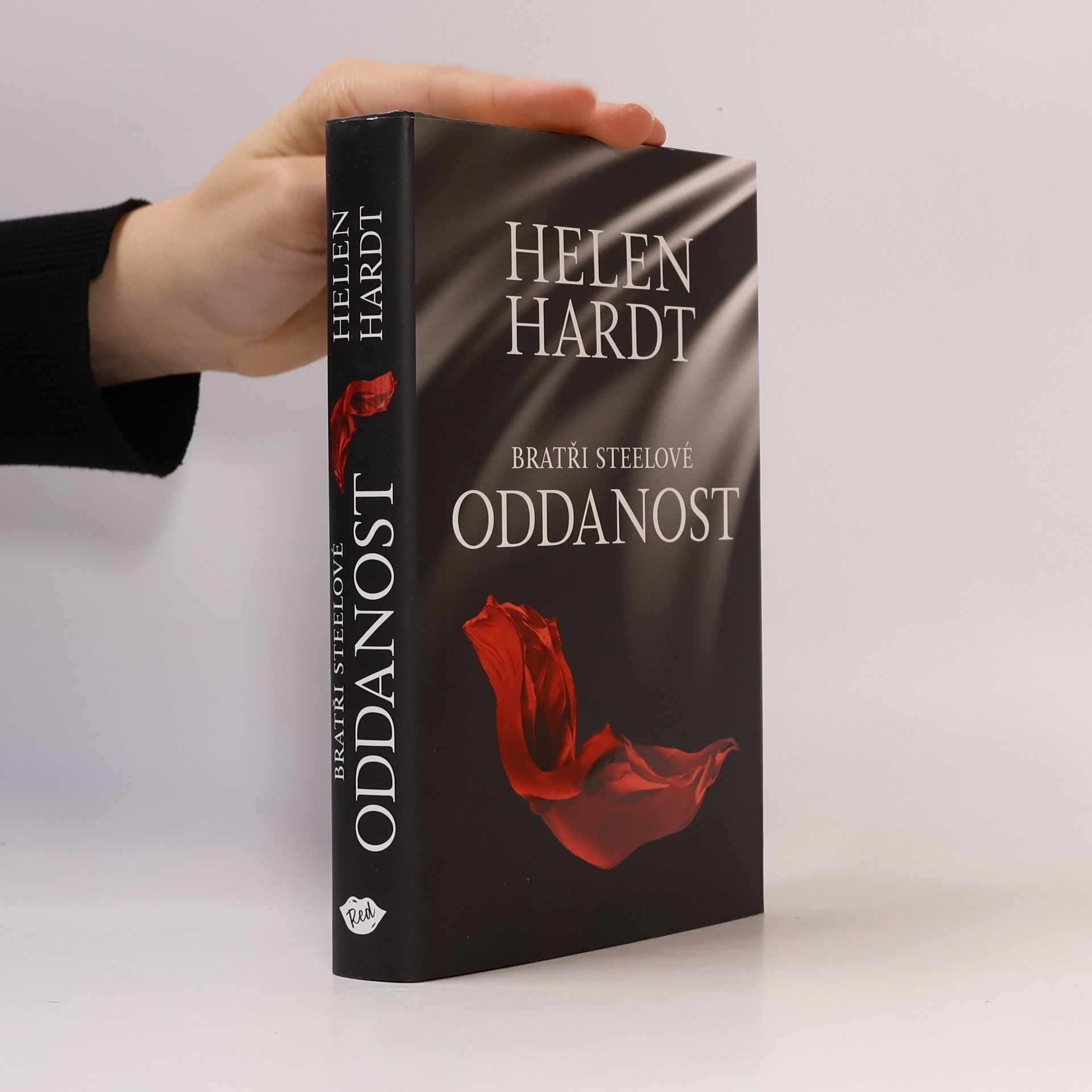Helen Hardt Bratři Steelové. Oddanost