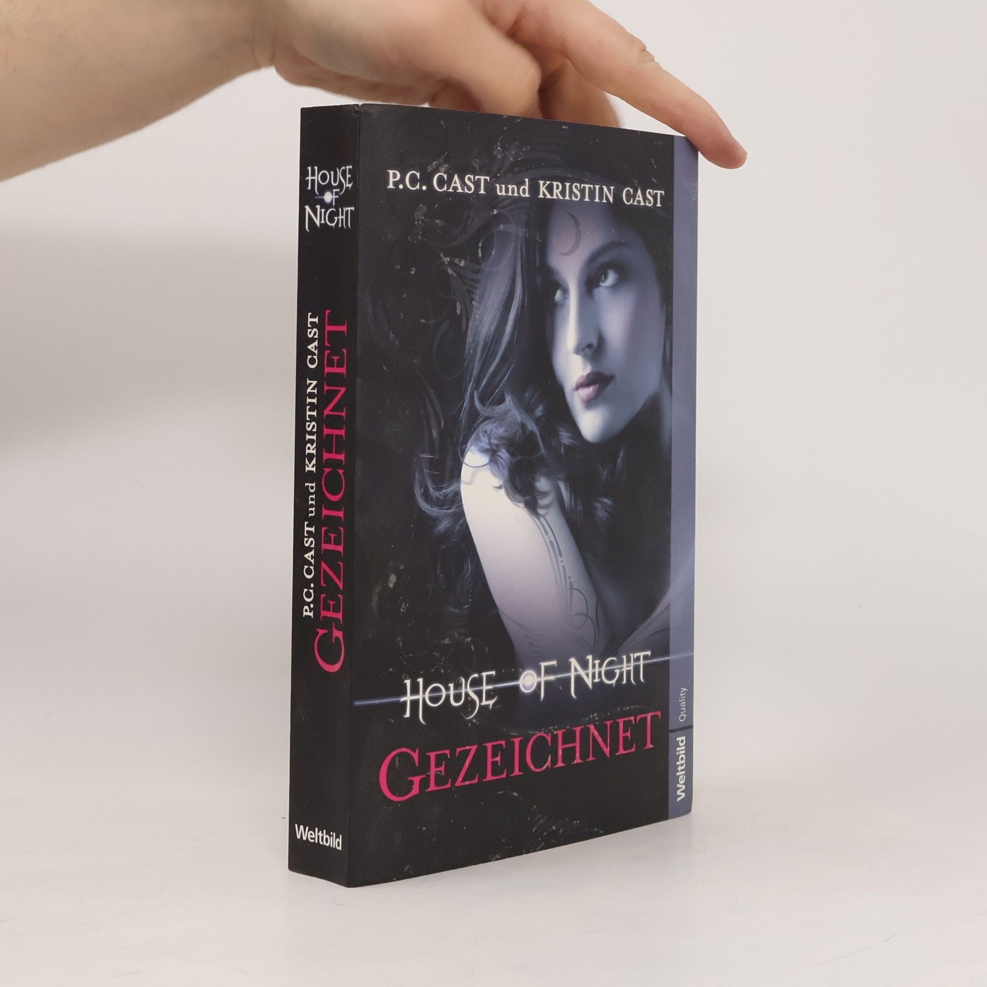 Phyllis Christine Cast House of Night. Gezeichnet